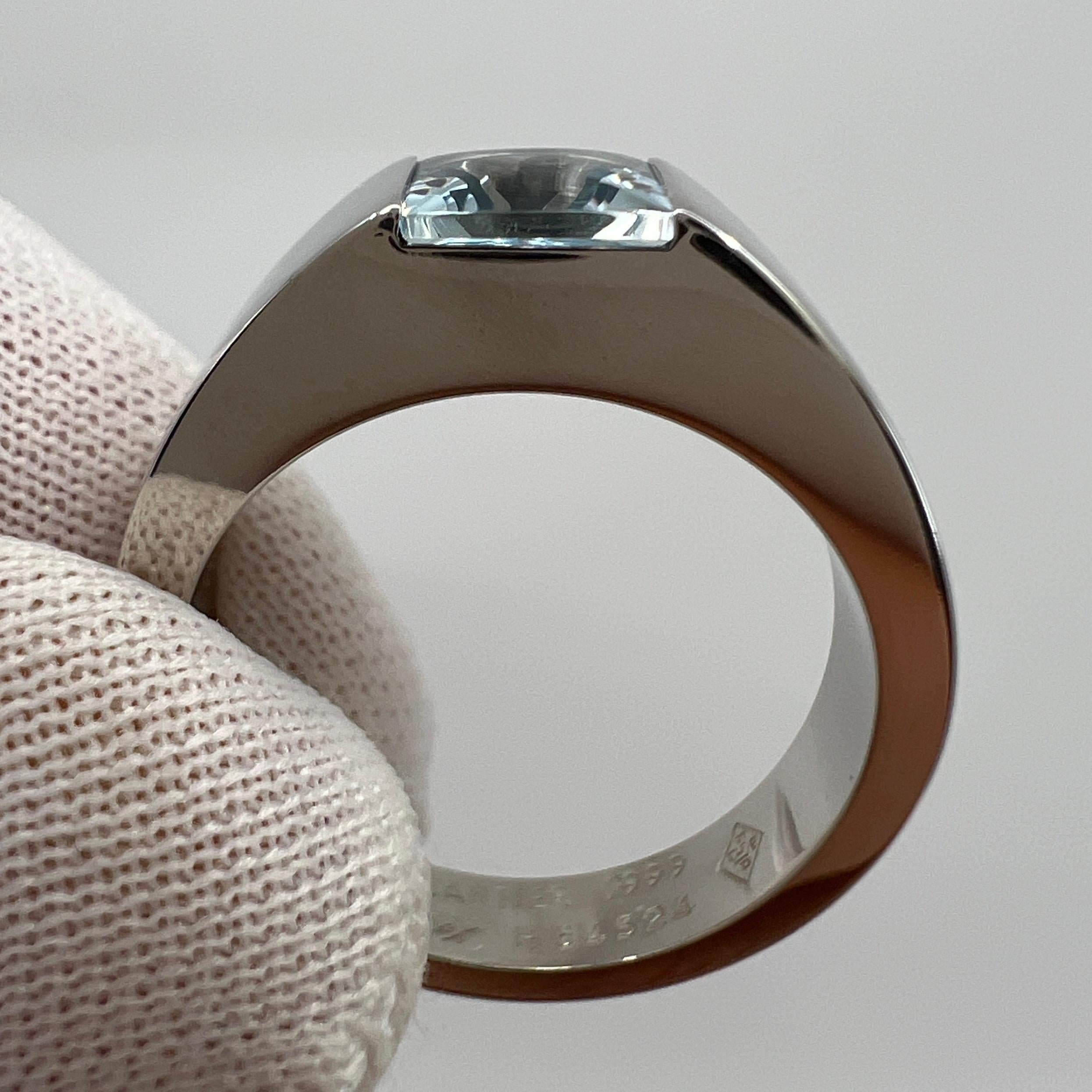 Vintage Cartier Blue Aquamarine Square Cushion Cut 18k White Gold Tank Ring 49 J For Sale 2