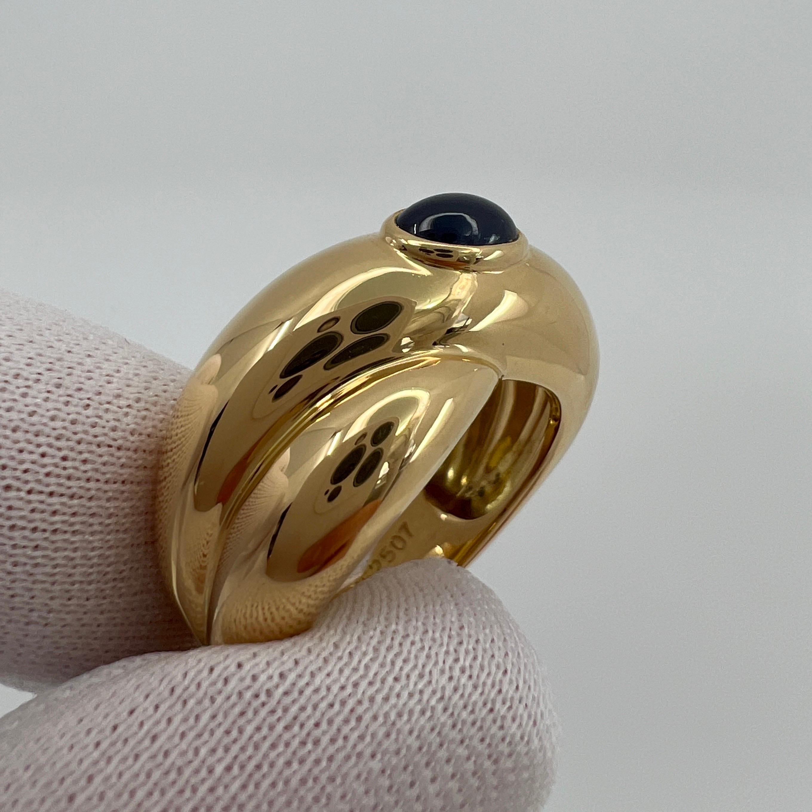 Vintage Cartier Blue Sapphire Colize Oval Cabochon 18k Yellow Gold Dome Ring 50 For Sale 1