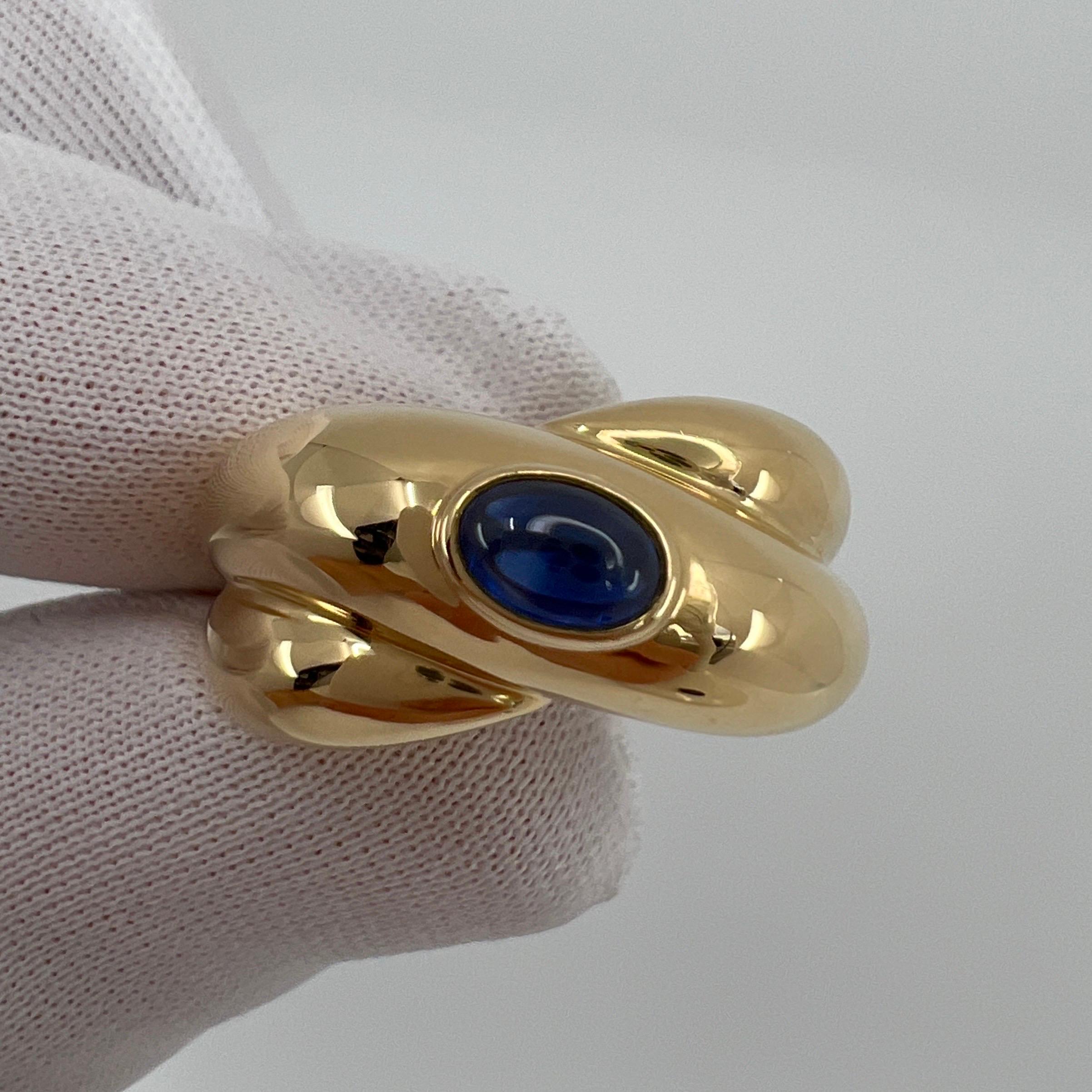 Taille cabochon Vintage Cartier Blue Sapphire Oval Cabochon 18k Yellow Gold Colize Dome Ring 50