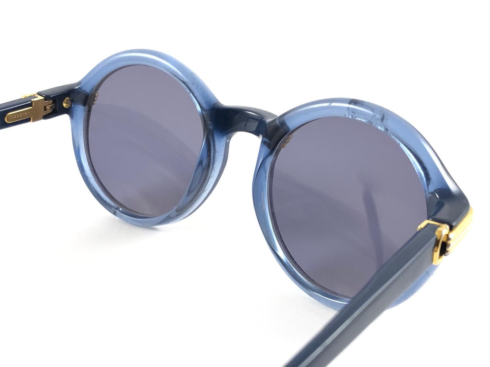 Vintage Cartier Cabriolet Round Translucent Blue 49MM 18K Sunglasses France 5