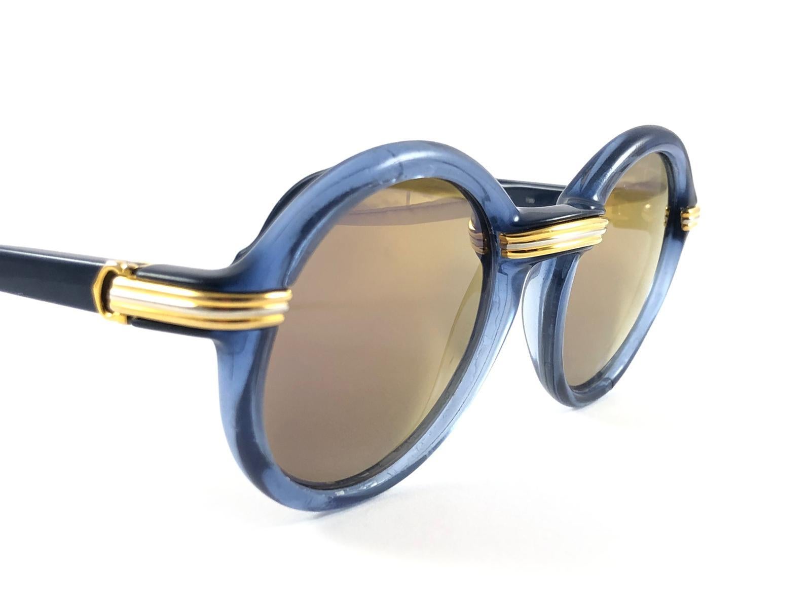 Vintage Cartier Cabriolet Round Translucent Blue 49MM 18K Sunglasses France 3