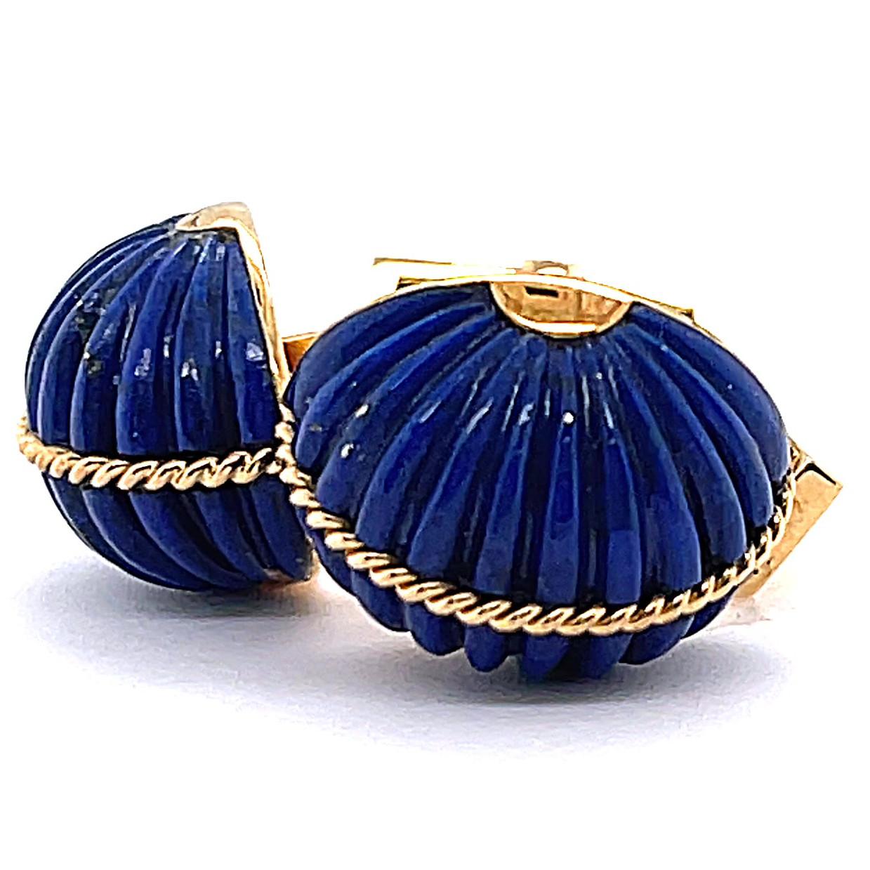 Women's or Men's Vintage Cartier Carved Dome Lapis Lazuli Fluted 18 Karat Gold Cufflinks