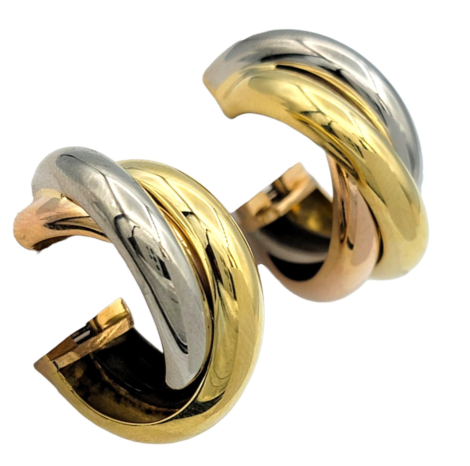 Vintage Cartier Clips Trinity Hoop Ears 18 Karat Yellow, White & Rose Gold Bon état - En vente à Scottsdale, AZ