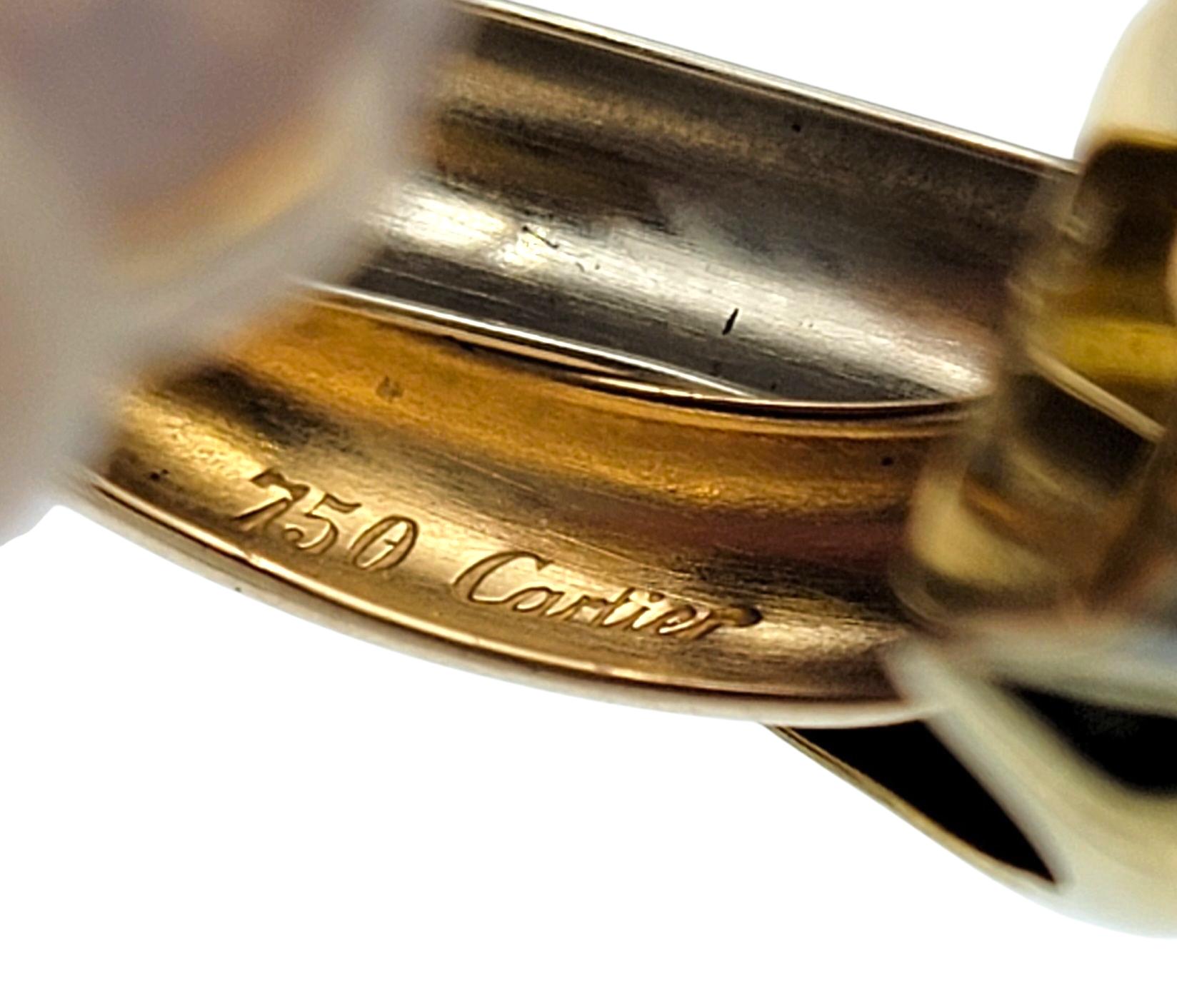 Vintage Cartier Clips Trinity Hoop Ears 18 Karat Yellow, White & Rose Gold en vente 3