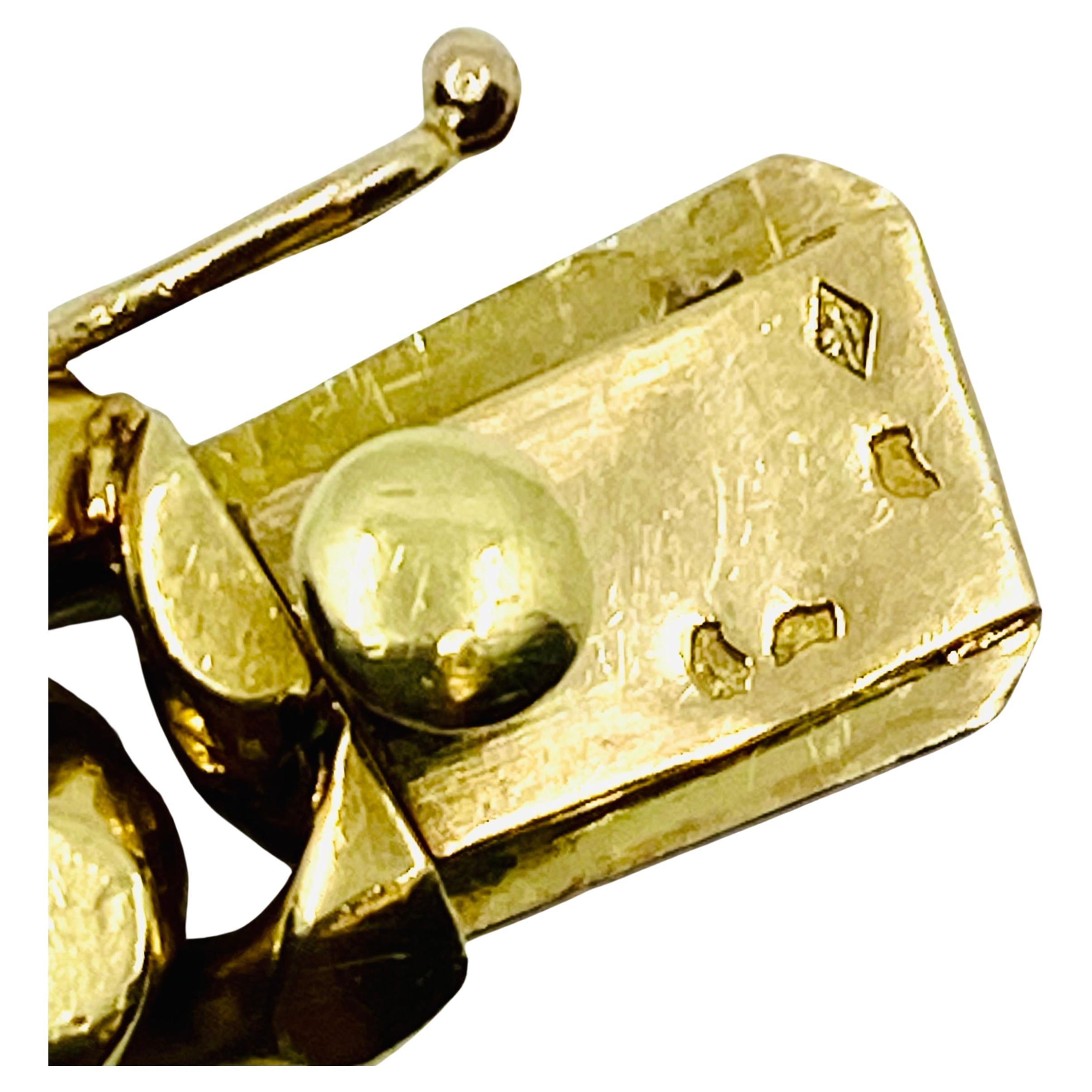 Vintage Cartier Curb Link Chain Gold Bracelet For Sale 4
