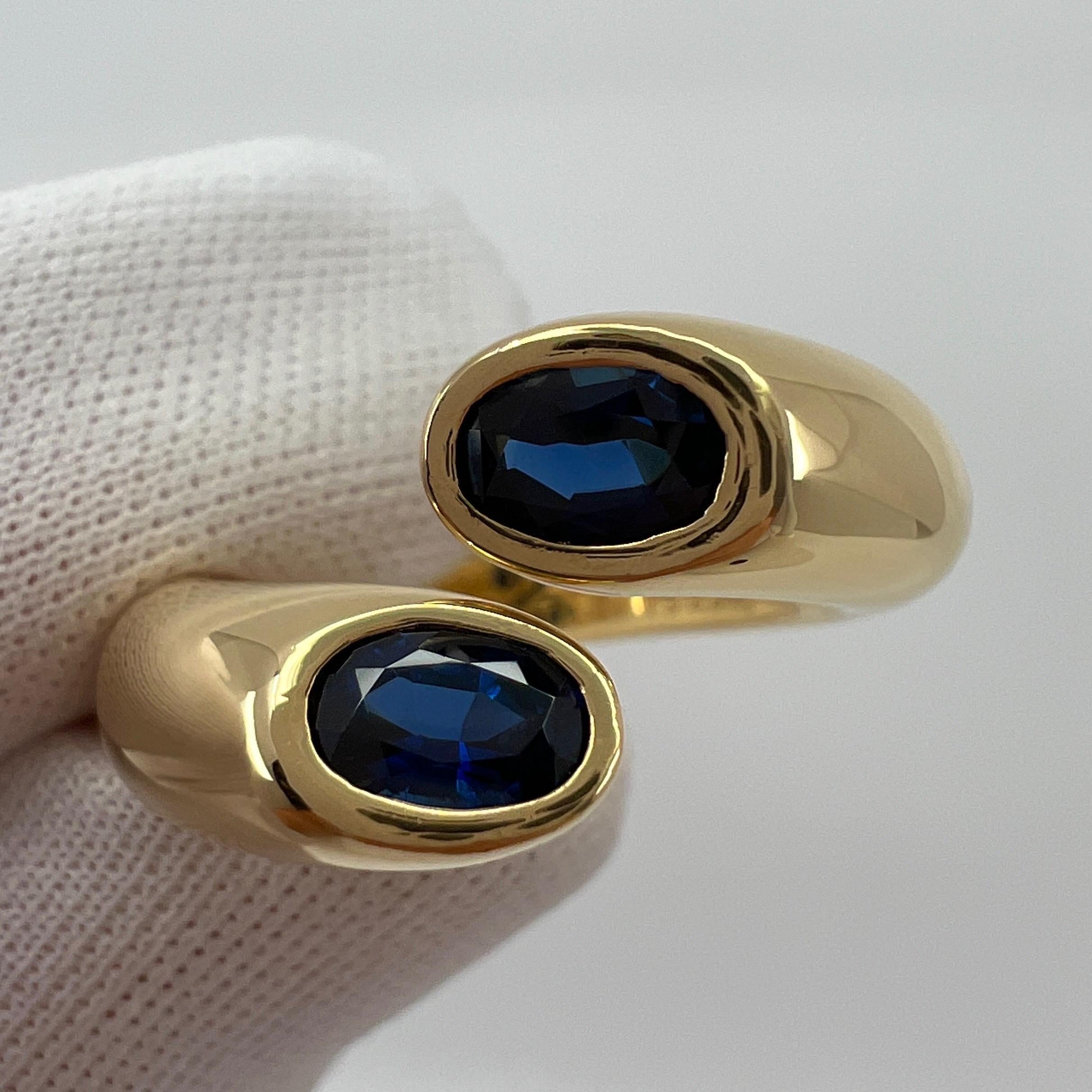Vintage Cartier Deep Blue Sapphire Ellipse Oval Cut 18k Gold Bypass Split Ring In Excellent Condition In Birmingham, GB
