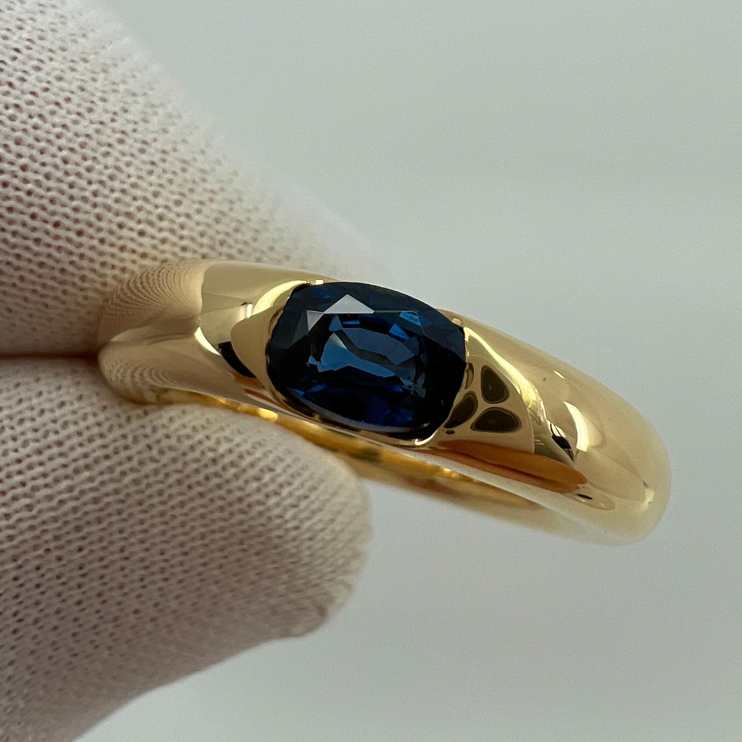 Vintage Cartier Deep Blue Sapphire Oval Ellipse 18k Yellow Gold Solitaire Ring 5 In Excellent Condition In Birmingham, GB