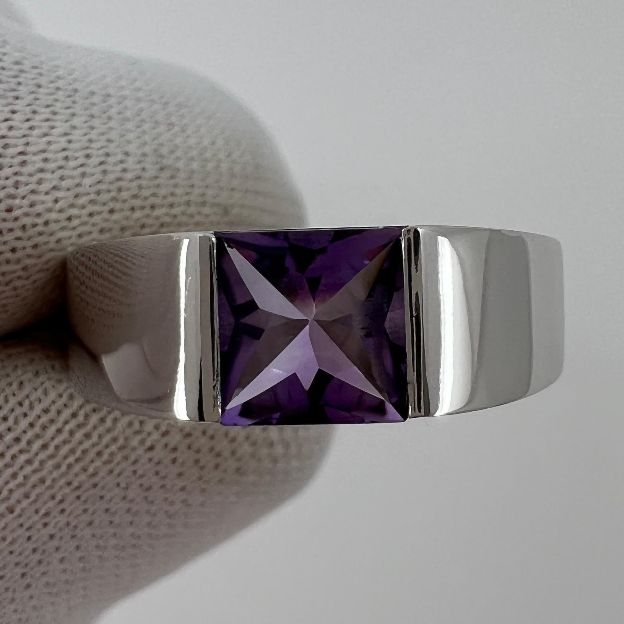 Vintage Cartier Deep Purple Amethyst 18 Karat White Gold Tank Band Solo Ring In Excellent Condition In Birmingham, GB