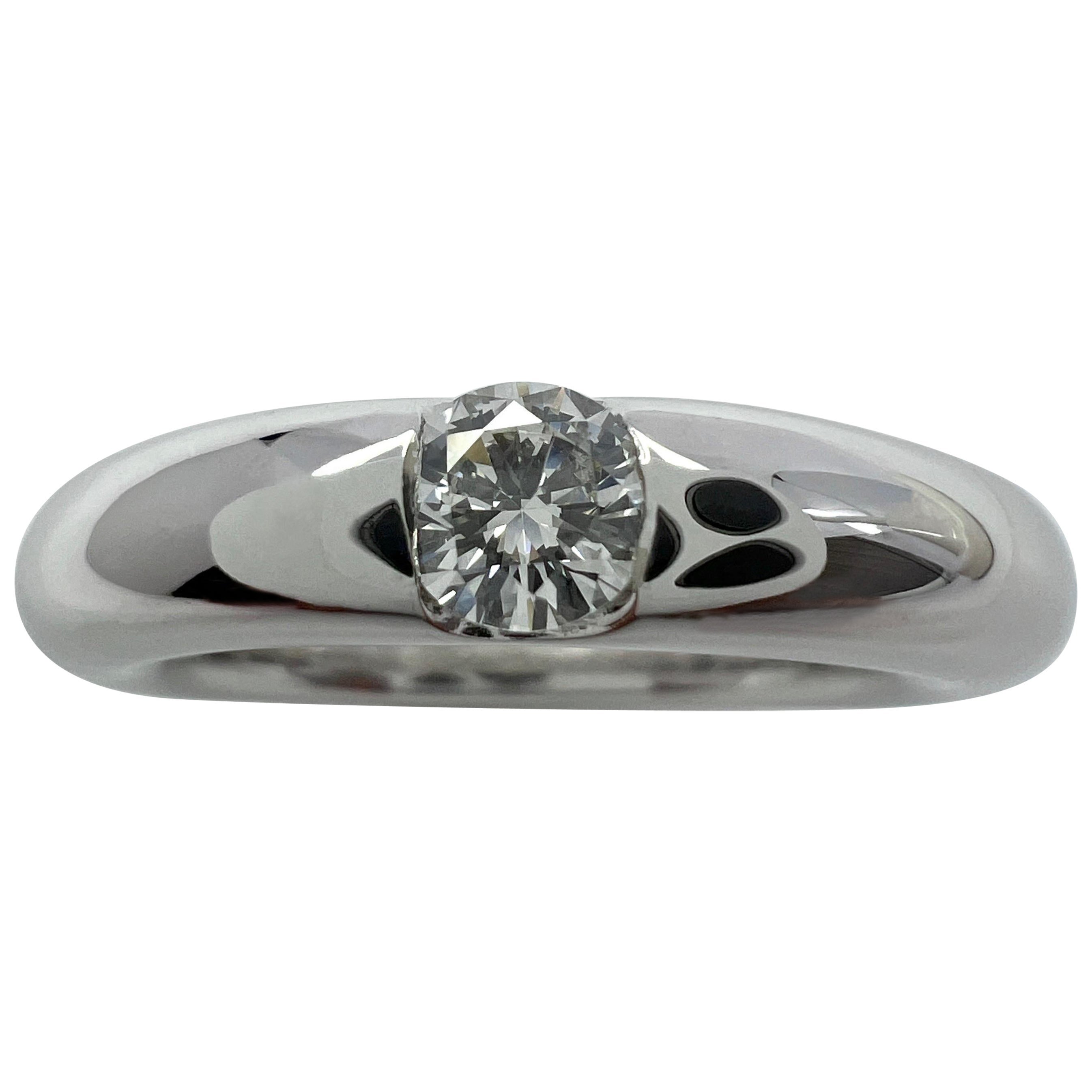 Vintage Cartier Diamond 0.25ct VVS1 Ellipse 18k White Gold Solitaire Band Ring