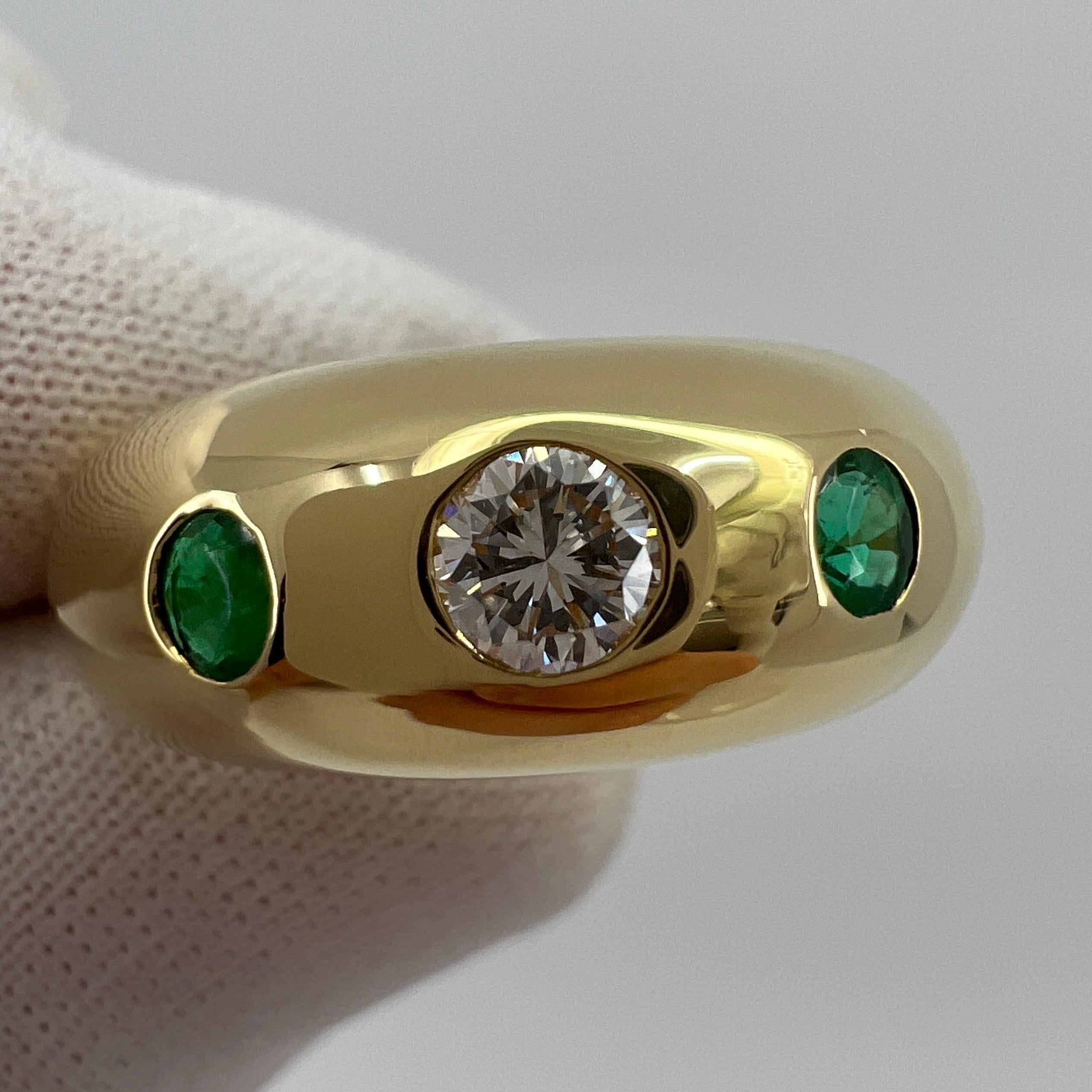 Vintage Cartier Diamond And Emerald 18k Yellow Gold Three Stone Dome Daphne Ring For Sale 6