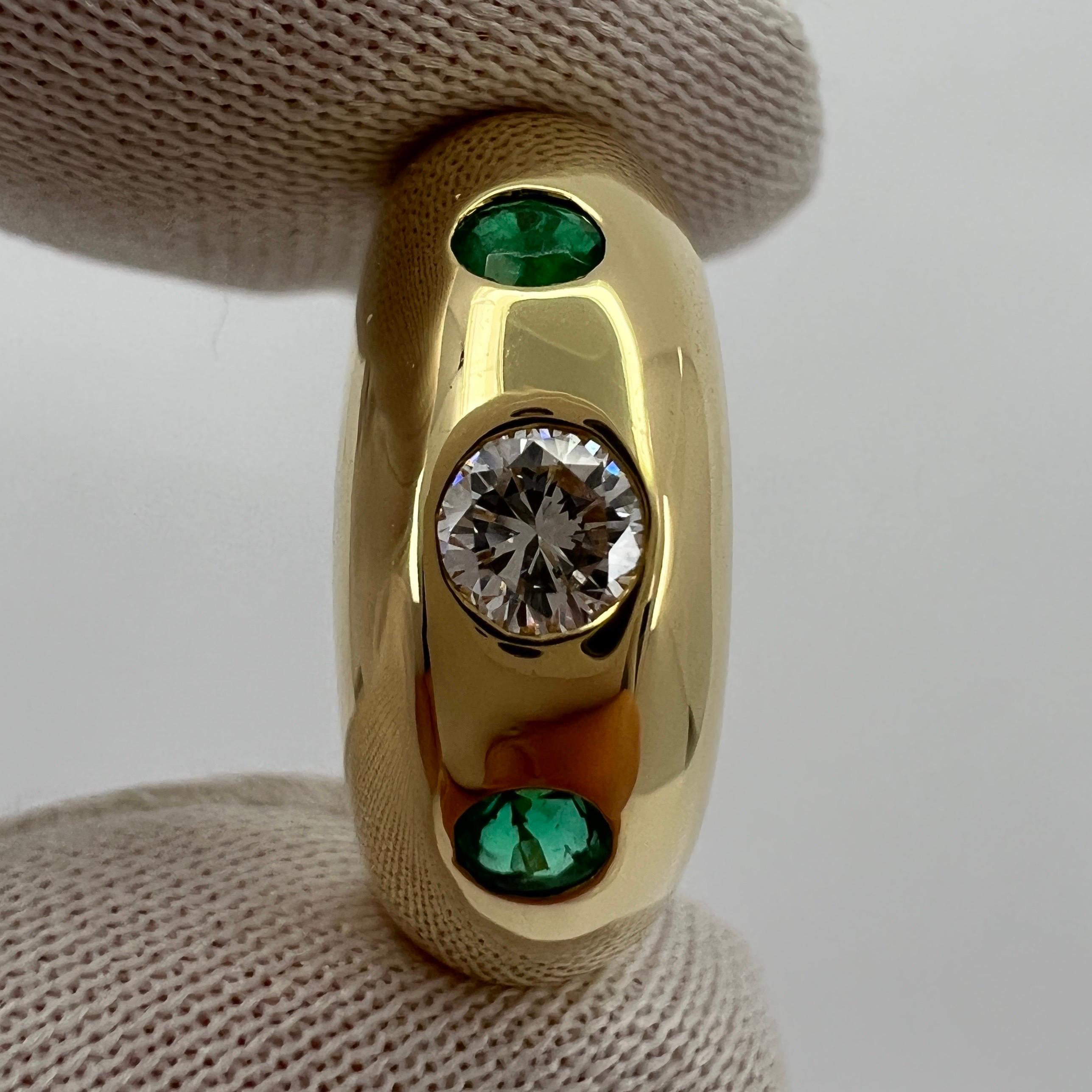 Vintage Cartier Diamond And Emerald 18k Yellow Gold Three Stone Dome Daphne Ring For Sale 5
