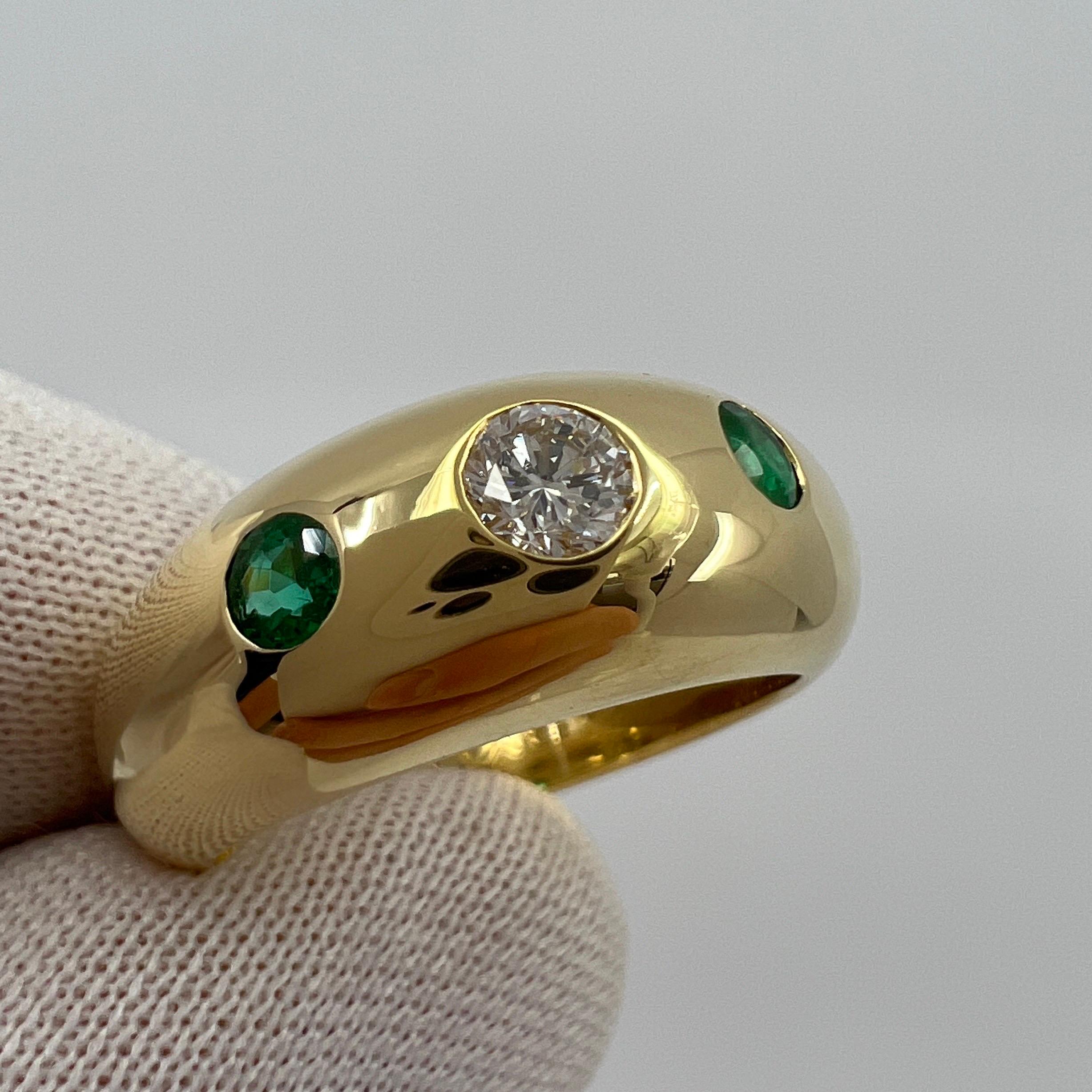 Vintage Cartier Diamond And Emerald 18k Yellow Gold Three Stone Dome Daphne Ring For Sale 1