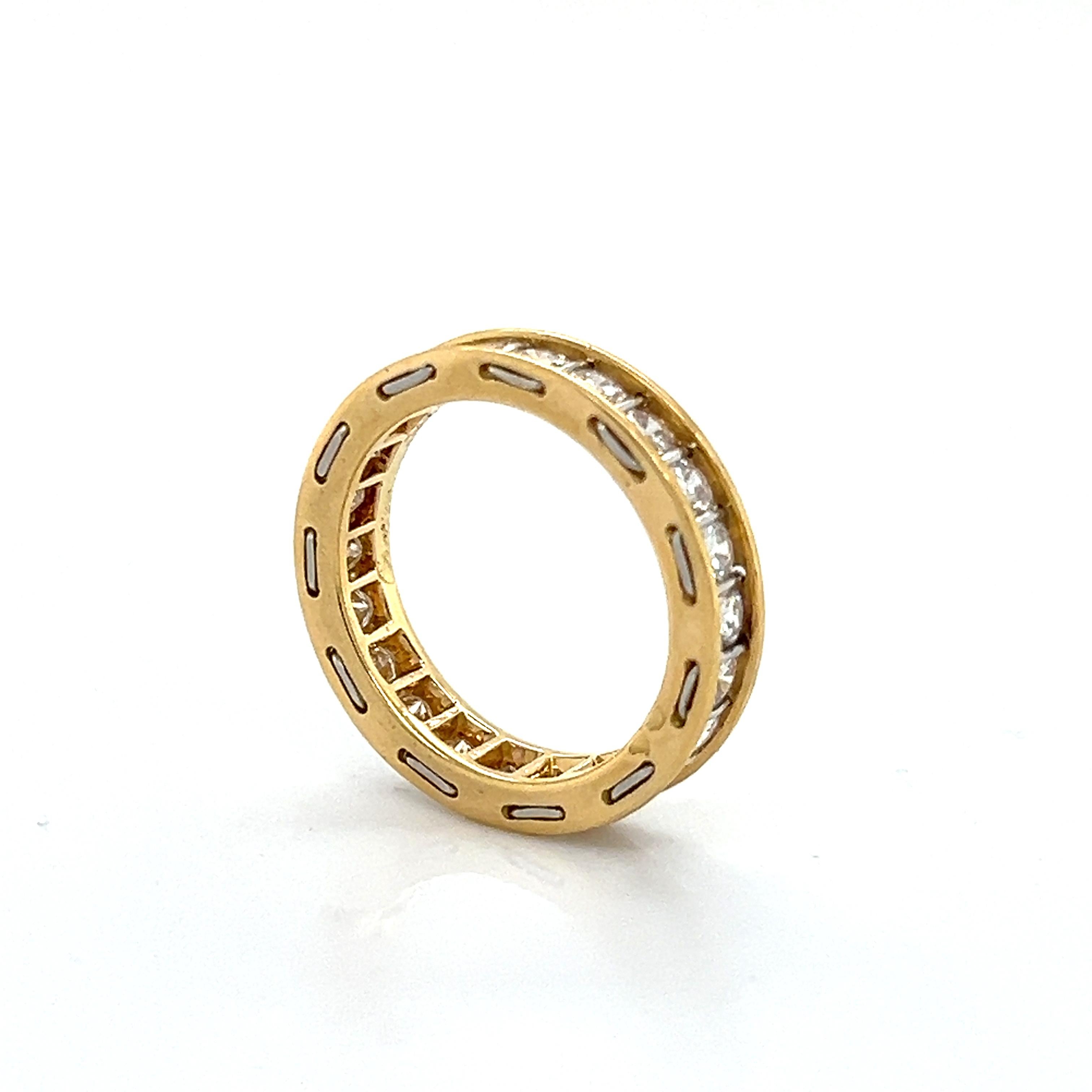 Round Cut Vintage Cartier Diamond Eternity Ring 18k Yellow Gold Stackable Size 48 For Sale