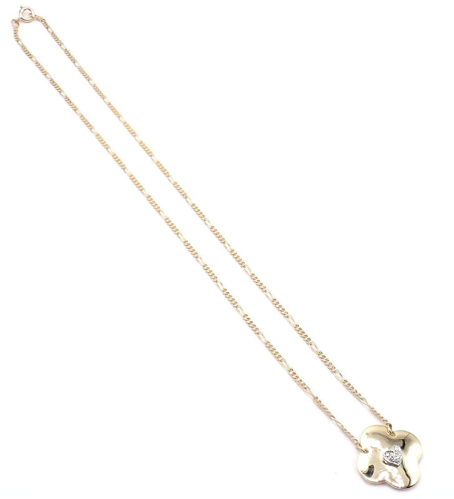 Women's or Men's Vintage Cartier Diamond Heart Clover Yellow Gold Pendant Necklace For Sale