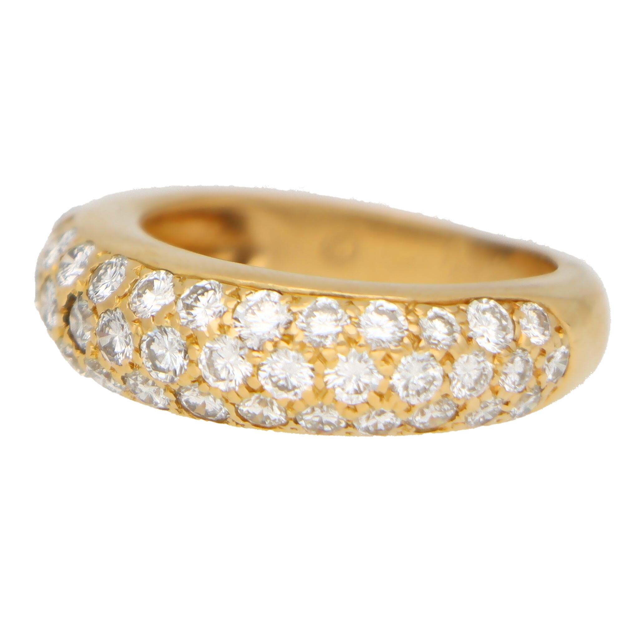 Round Cut Vintage Cartier Diamond Mimi Bombe Ring Set in 18k Yellow Gold