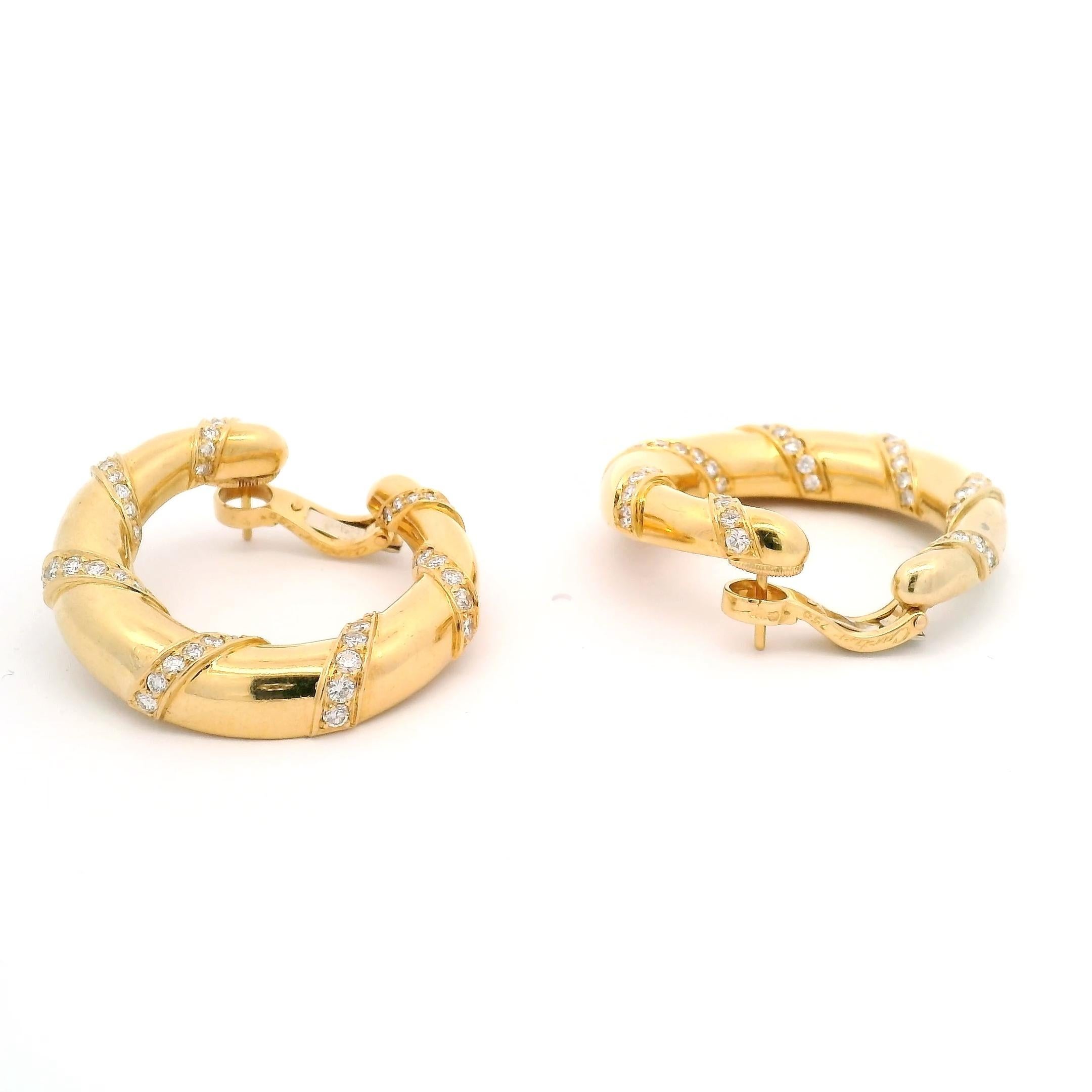 Pendientes de aro de oro amarillo con cinta de diamantes Cartier (1,5