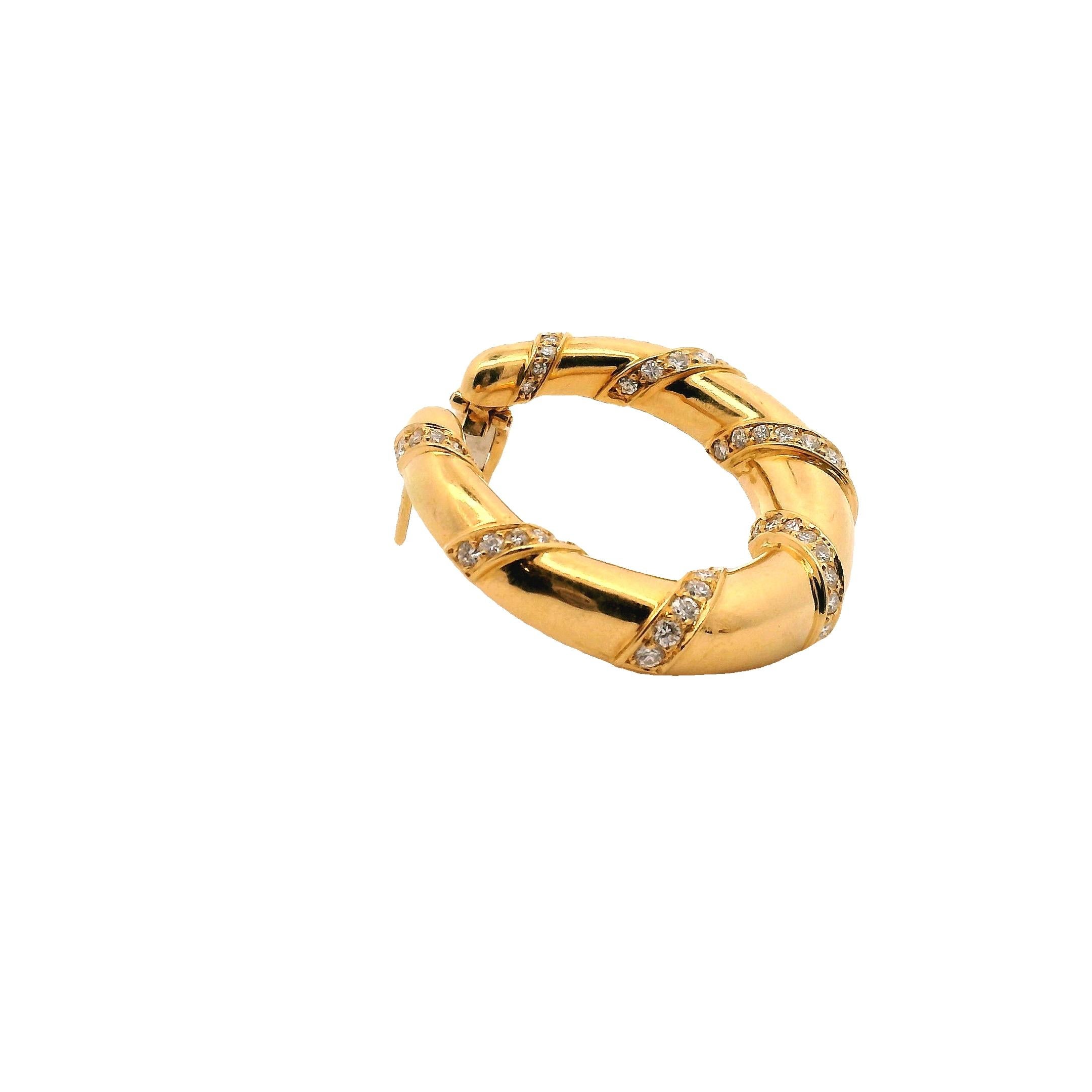 Femenino o masculino Pendientes de aro con cinta de diamantes Cartier vintage en venta