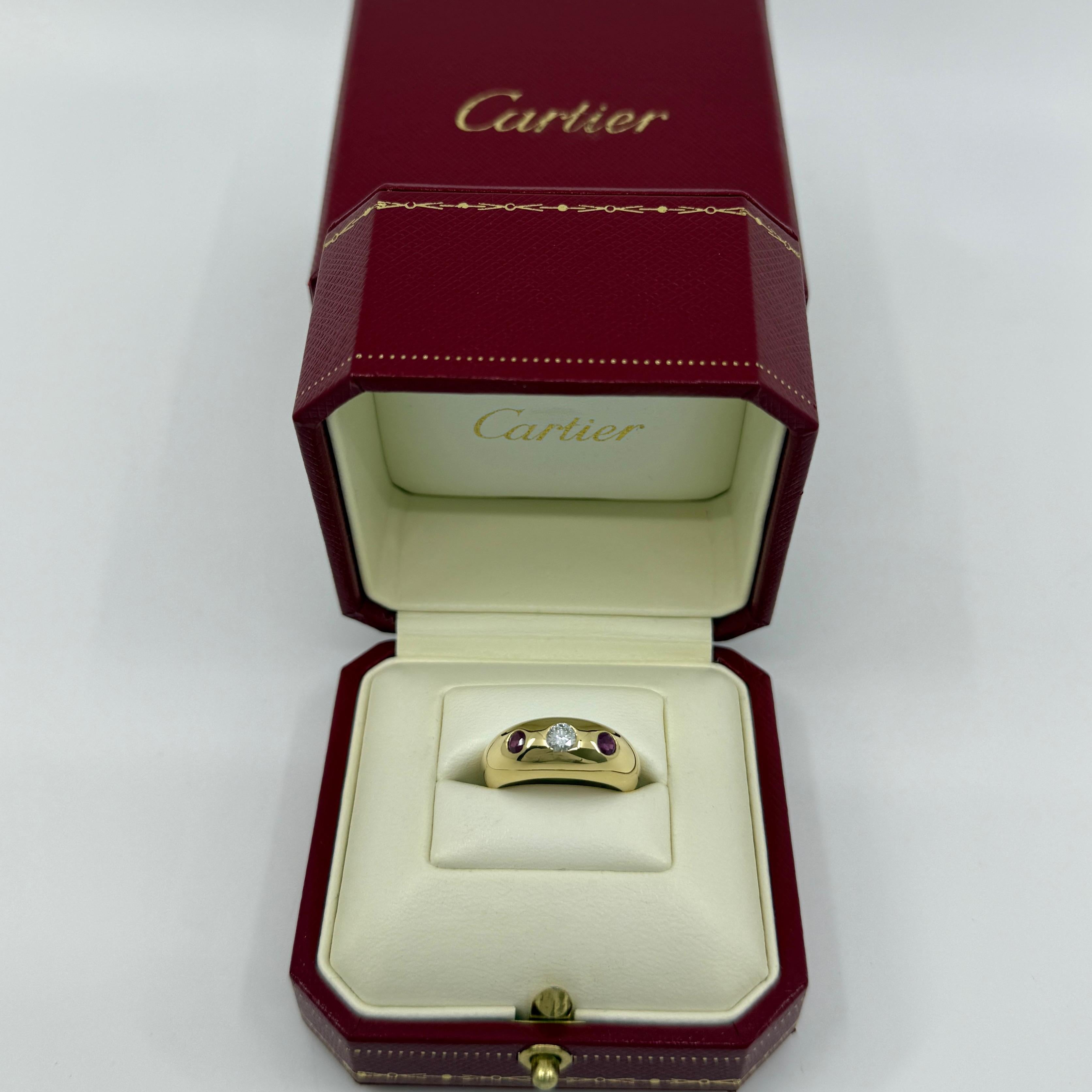 Vintage Cartier Diamond Ruby Daphne 18k Yellow Gold Three Stone Domed Ring EU52 For Sale 4