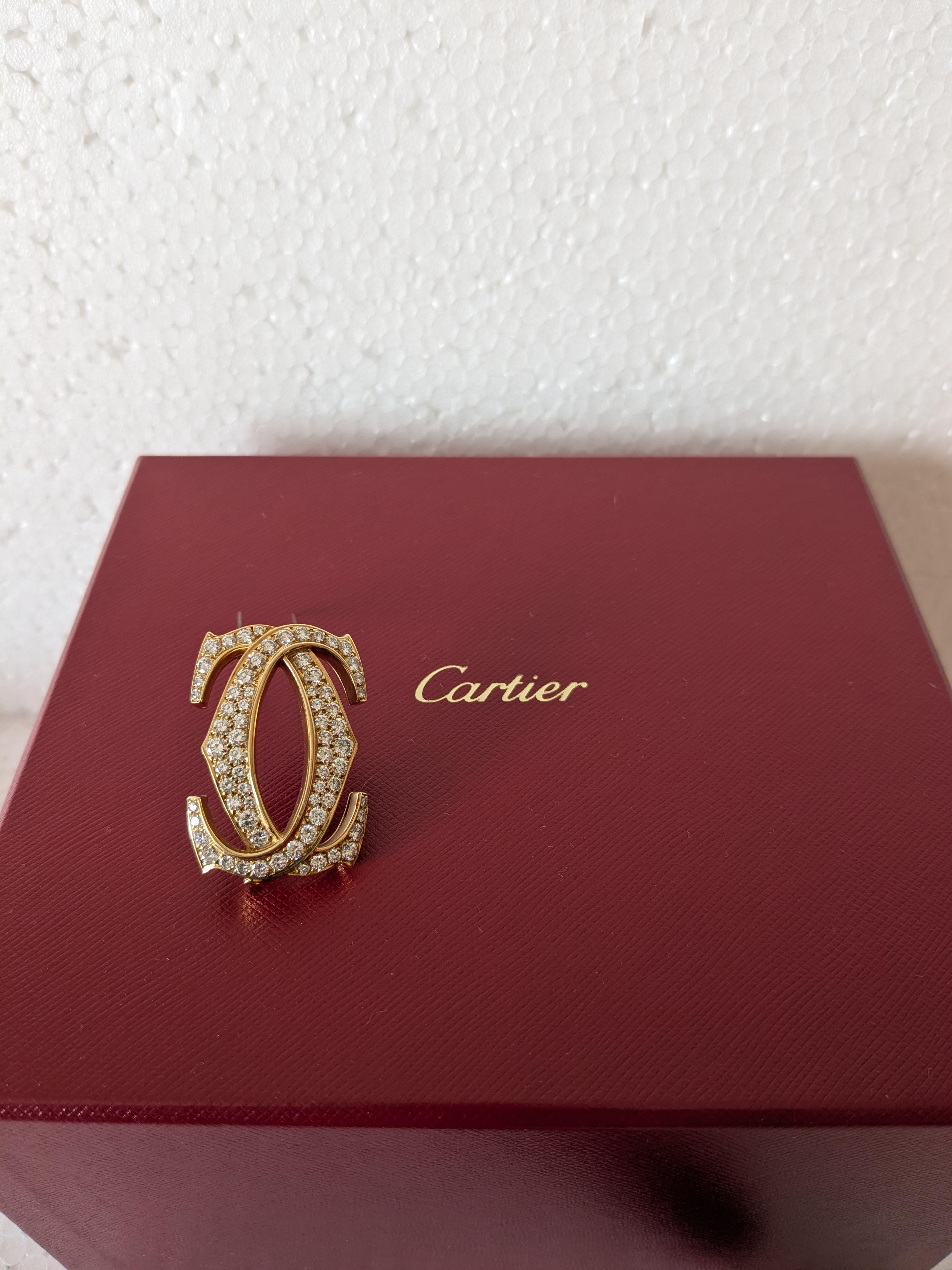 Vintage Cartier: 18 Karat Gelbgold Diamantbrosche mit Doppel-C-Motiv-Diamant-Motiv im Angebot 5