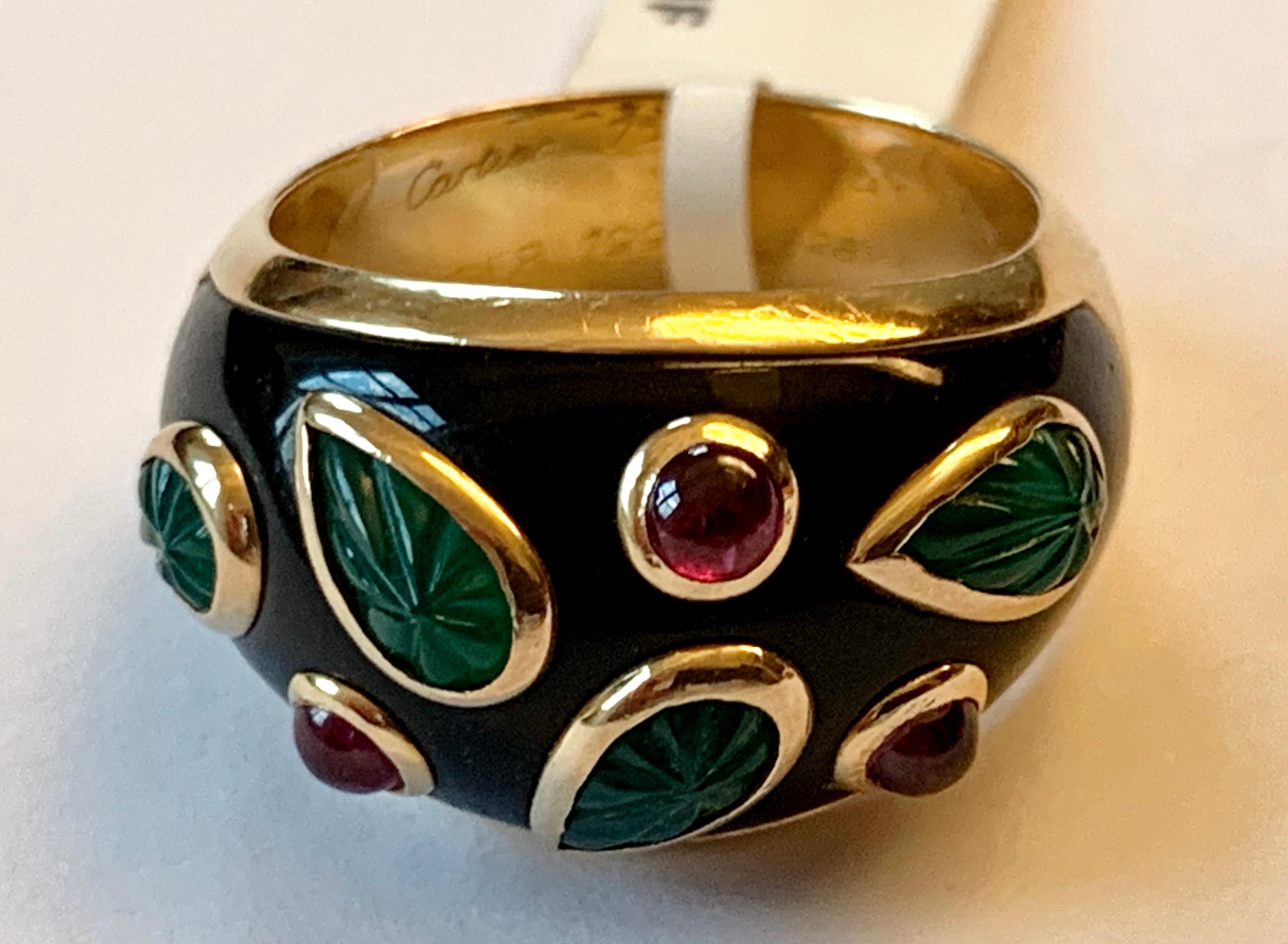 Contemporary Vintage Cartier Emerald and Ruby Lacquer 18 Karat Gold Ring, circa 1991