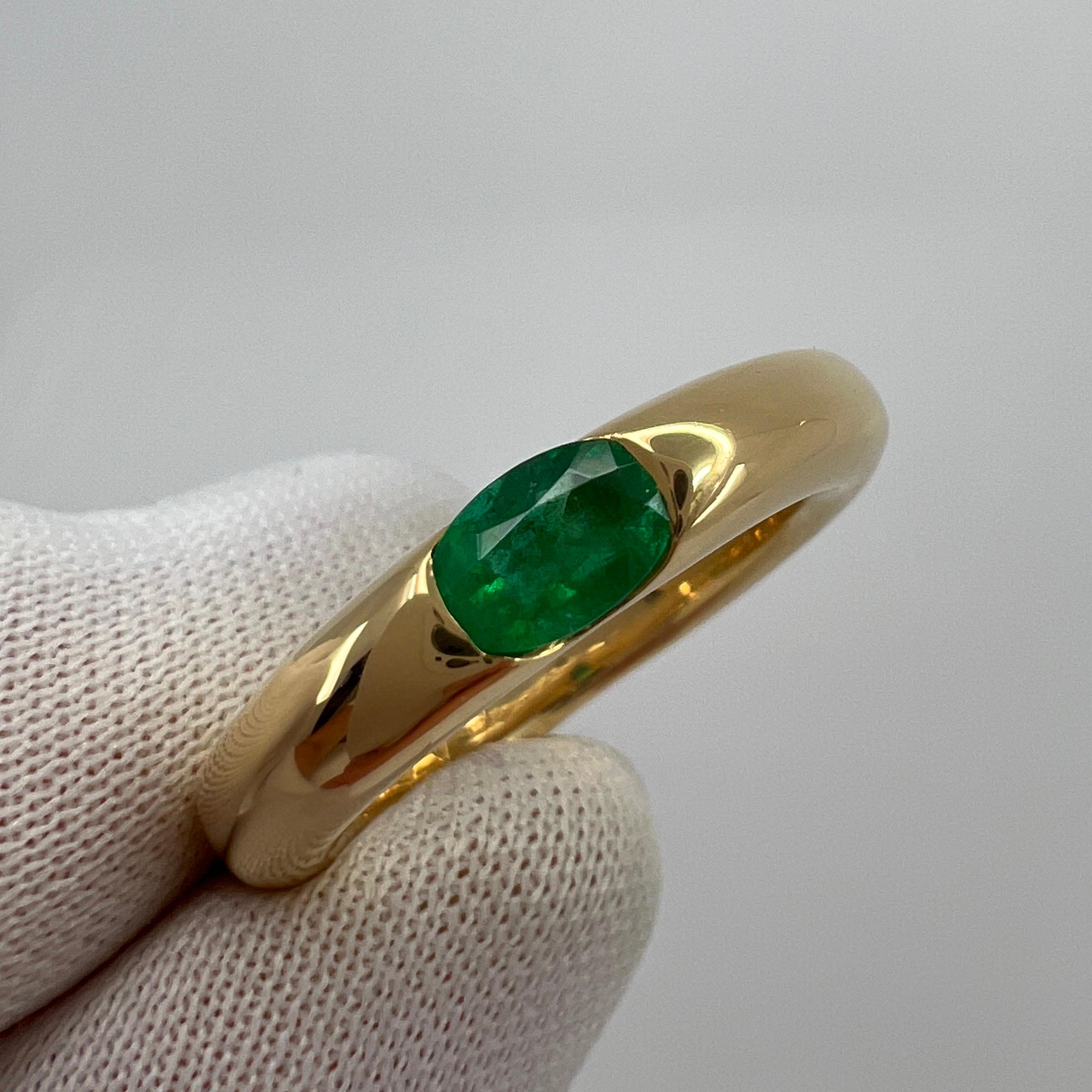 Vintage Cartier Emerald Vivid Green Ellipse 18k Yellow Gold Solitaire Ring 52 6 In Excellent Condition In Birmingham, GB