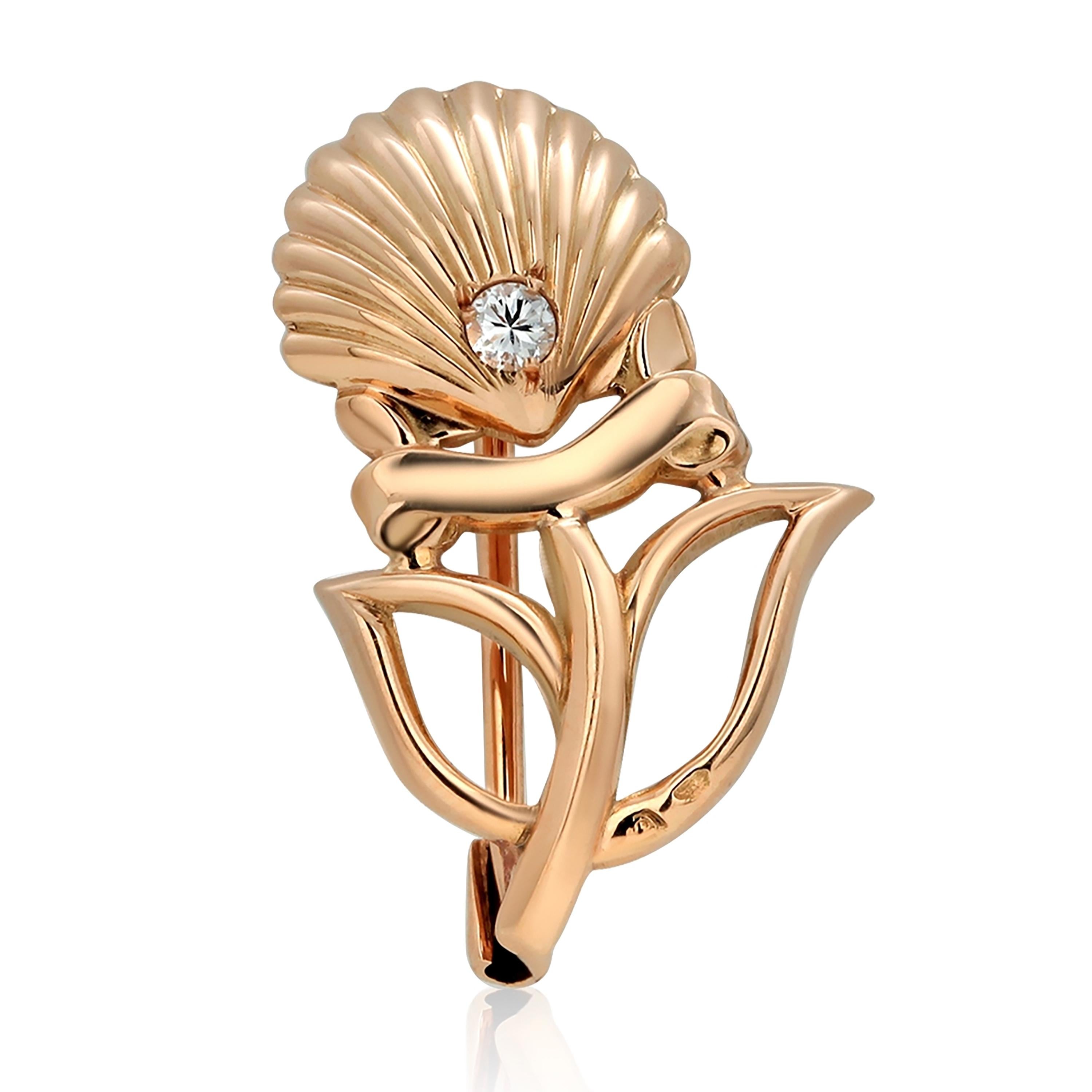 Brilliant Cut Vintage Cartier Flower Brooch Eighteen Karat Yellow Gold with Diamond