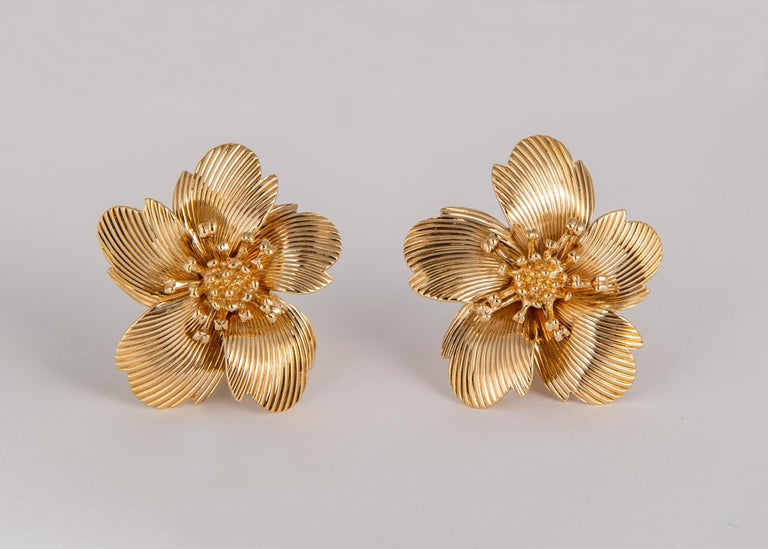 Vintage Cartier Flower Motif Earrings at 1stDibs