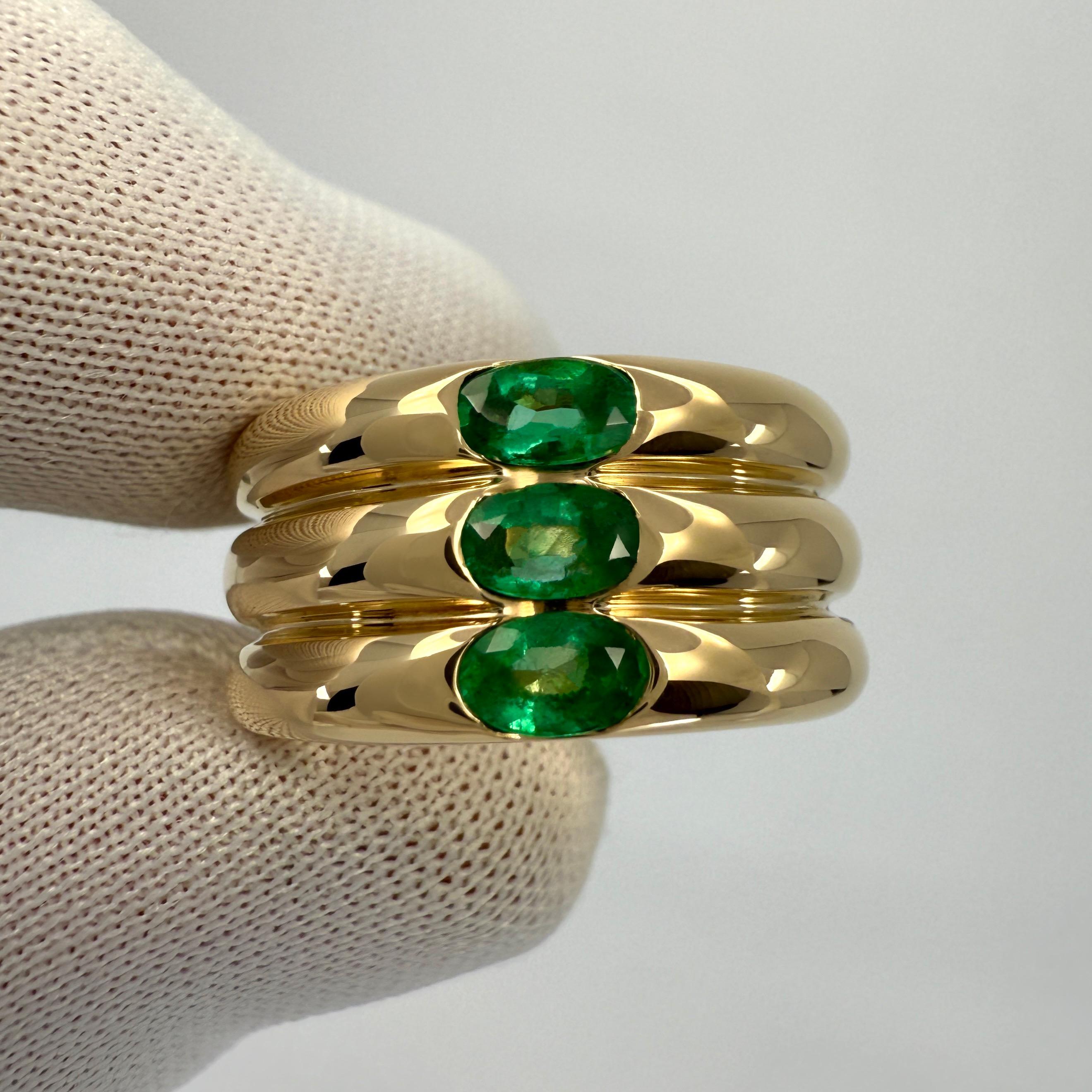 Oval Cut Vintage Cartier Green Emerald Ellipse 18k Yellow Gold Three Stone Band Ring 47