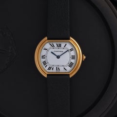 Vintage Cartier Jumbo Ellipse Model 78091 18 Karat Yellow Gold Manual Watch