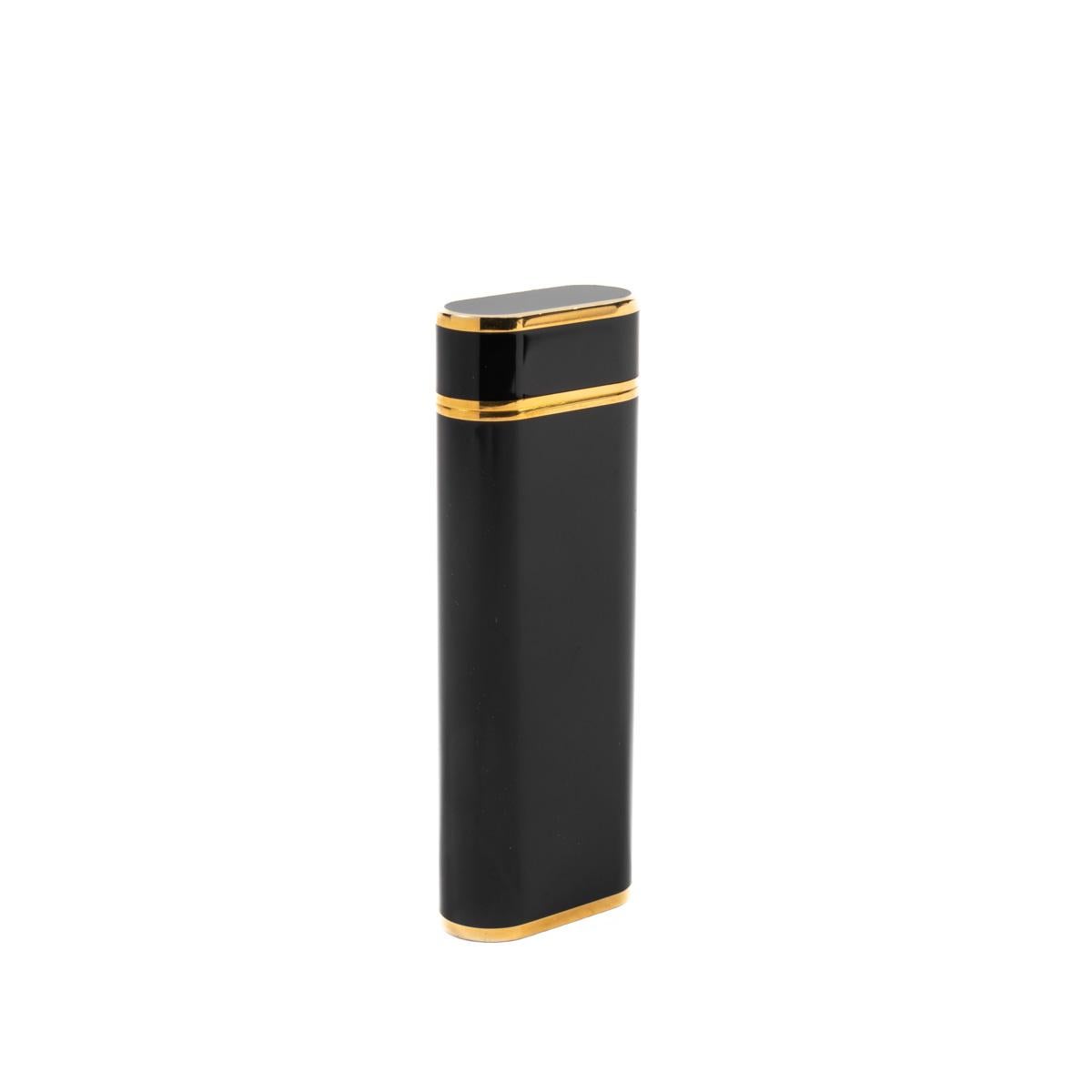Vintage Cartier Les Must lighter Black Lacquer Gold Plated 1970s 1