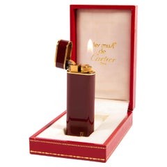 Vintage CARTIER Les Must Lighter Bordeaux Laque de Chine in Box 1970s