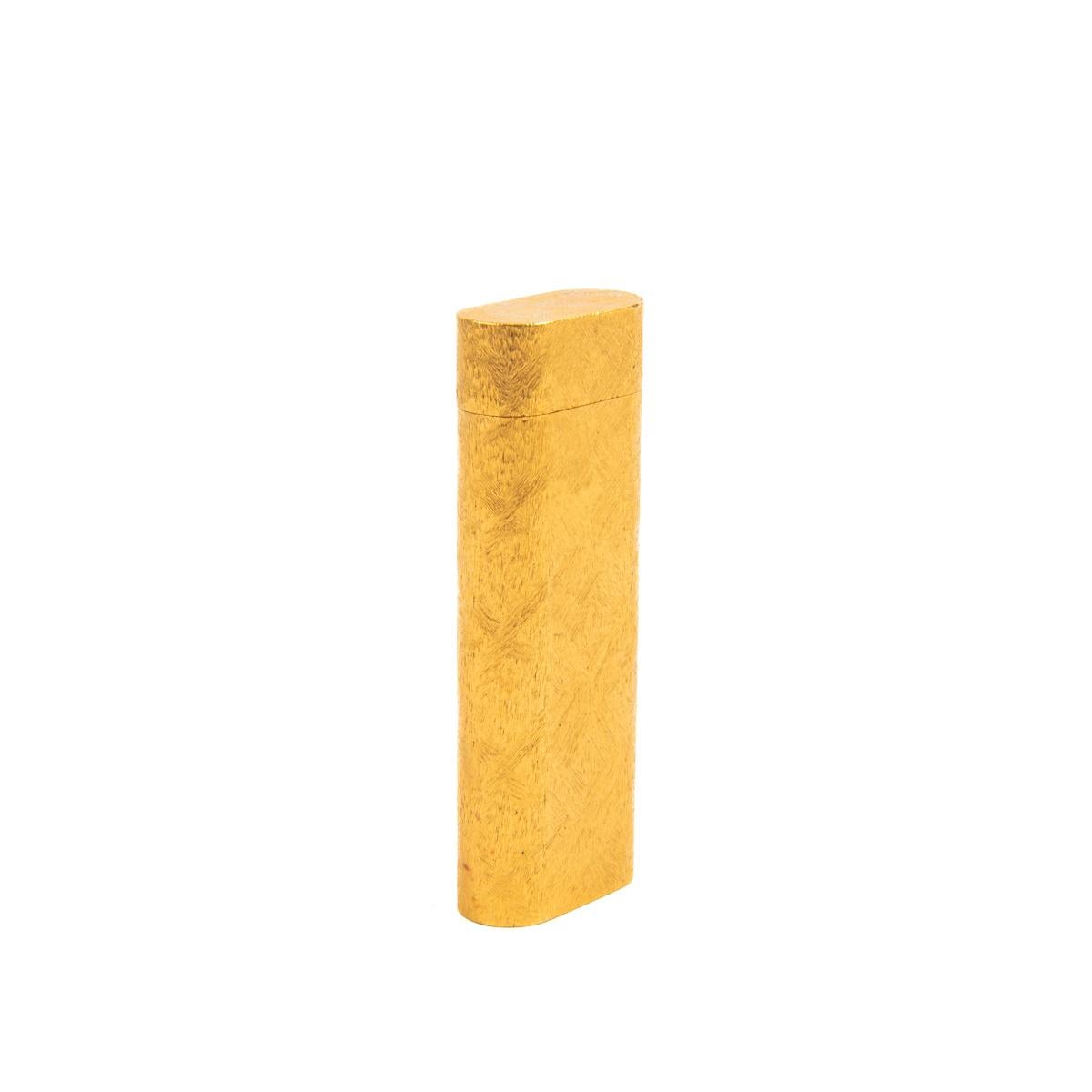 Vintage Cartier Les Must lighter Florentine Gold Plated 1970s In Good Condition In DELFT, NL