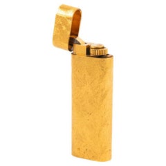 Vintage Cartier Les Must lighter Florentine Gold Plated 1970s