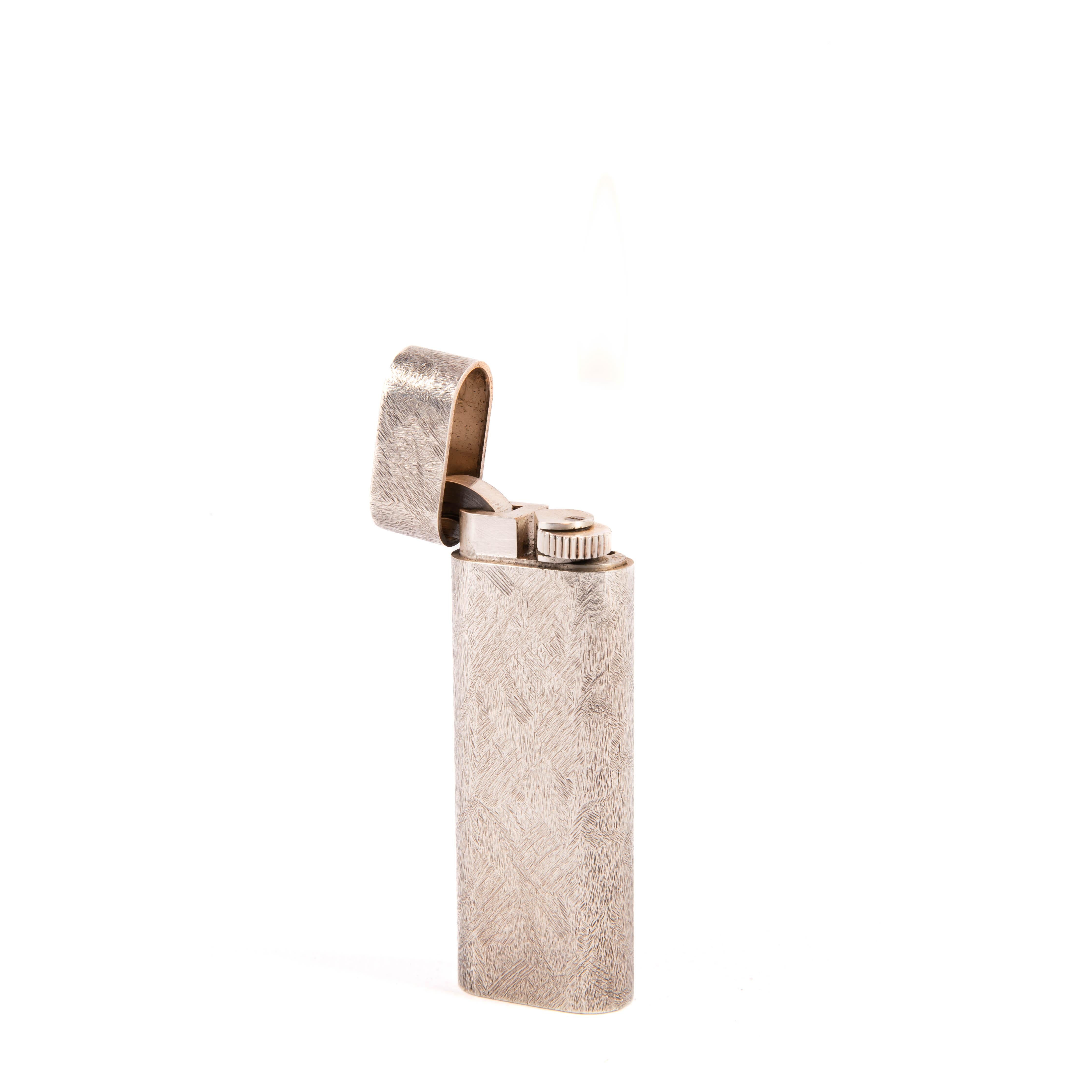 Vintage CARTIER Les Must Lighter Silver Plated Florentine 1970s 2