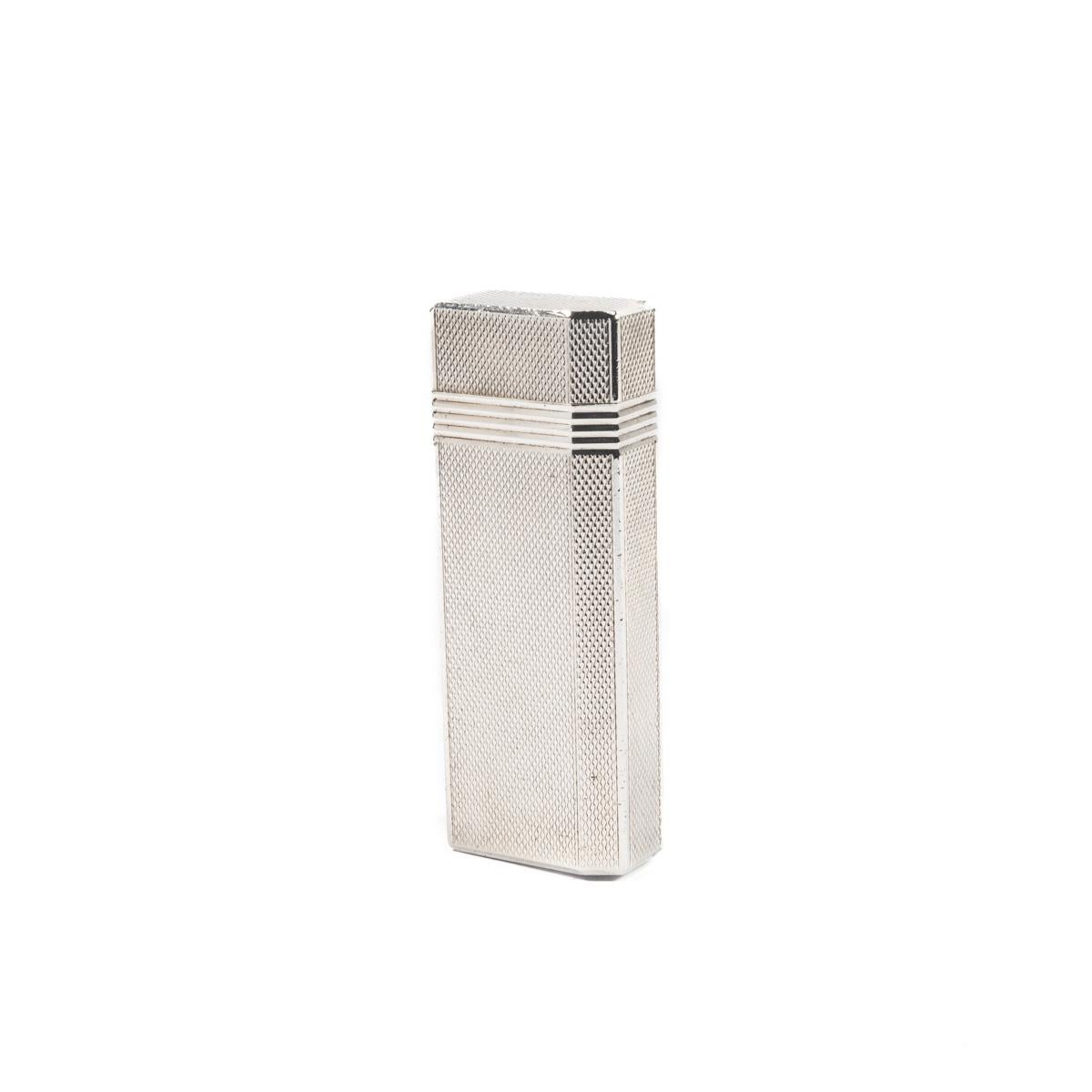 Vintage Gold Plated Cartier Les Must Pentagon lighter

This silver-plated Cartier Pentagon lighter is something unique. Fully functional, sparks excellent, and lights every time. Approximately sold in the 1980s. The lighter is in absolutely great