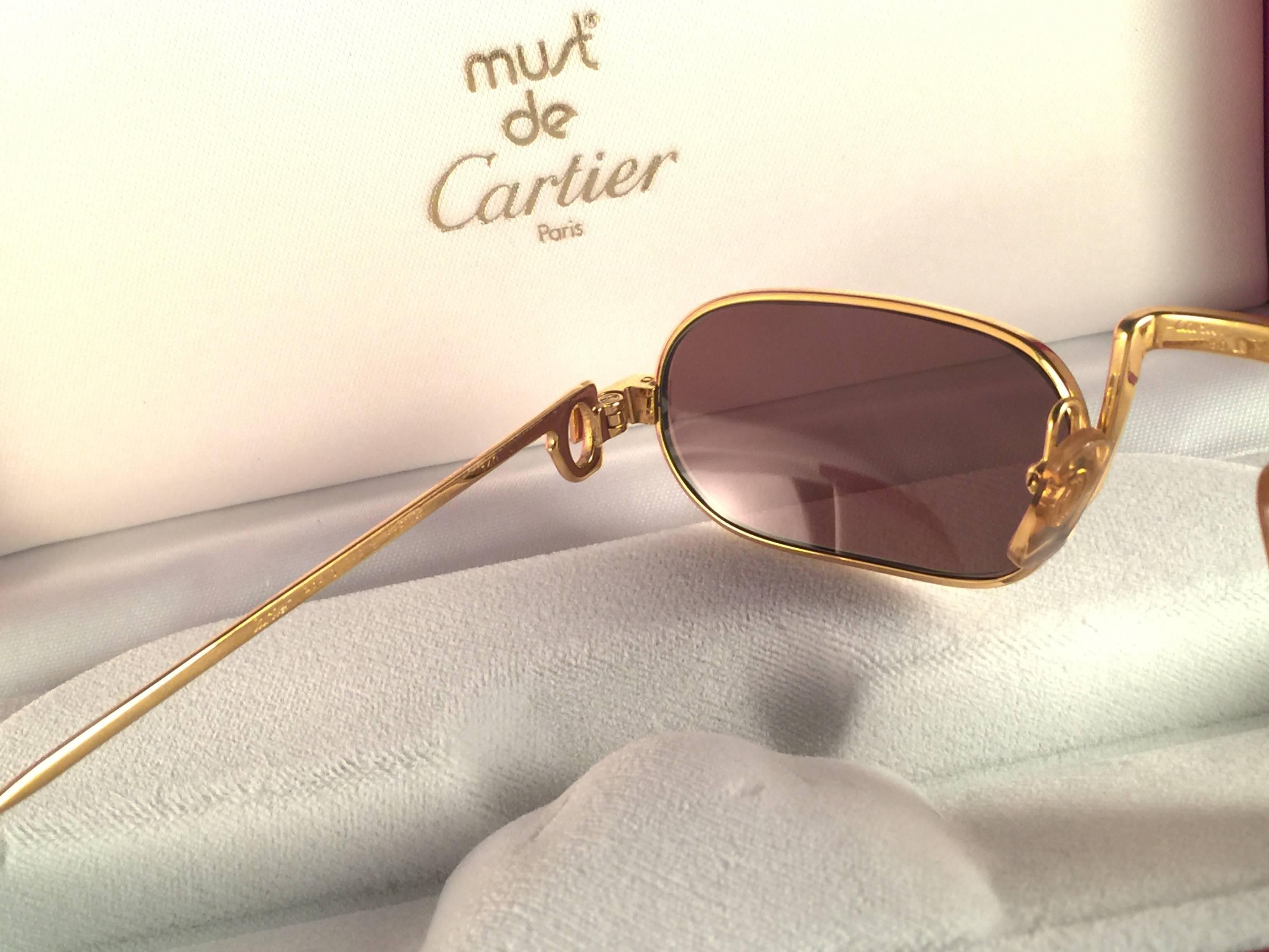Lunettes de soleil vintage Cartier Louis Santos Demi Lune 50mm plaquées or en vente 1
