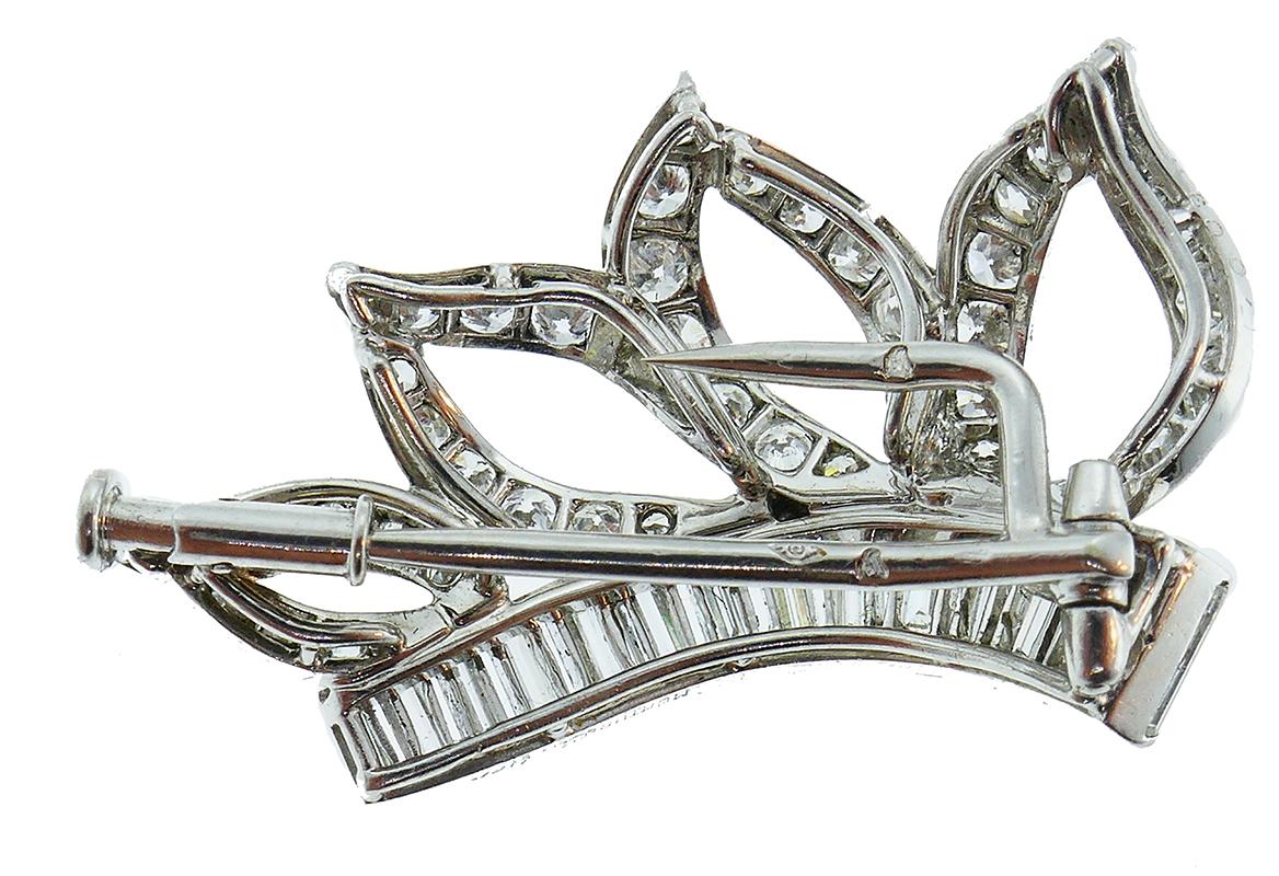 Mixed Cut Vintage Cartier Monture Platinum Diamond Brooch Pin Clip For Sale