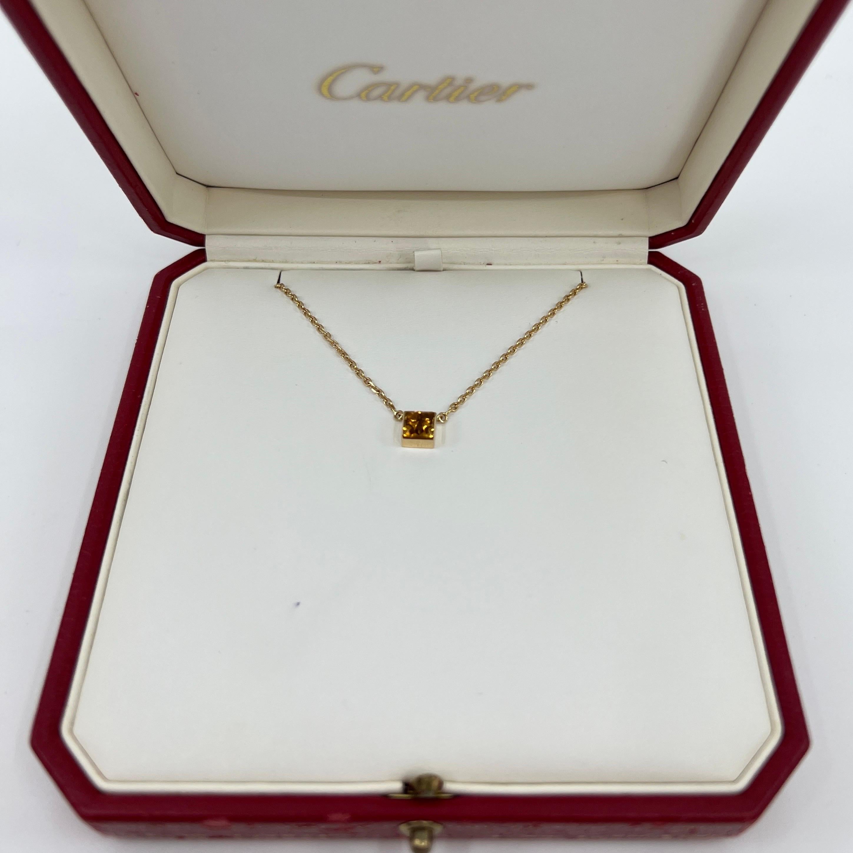 18 Karat Weißgold Tank-Anhänger-Halskette von Cartier mit blauem Aquamarin im Kissenschliff 4