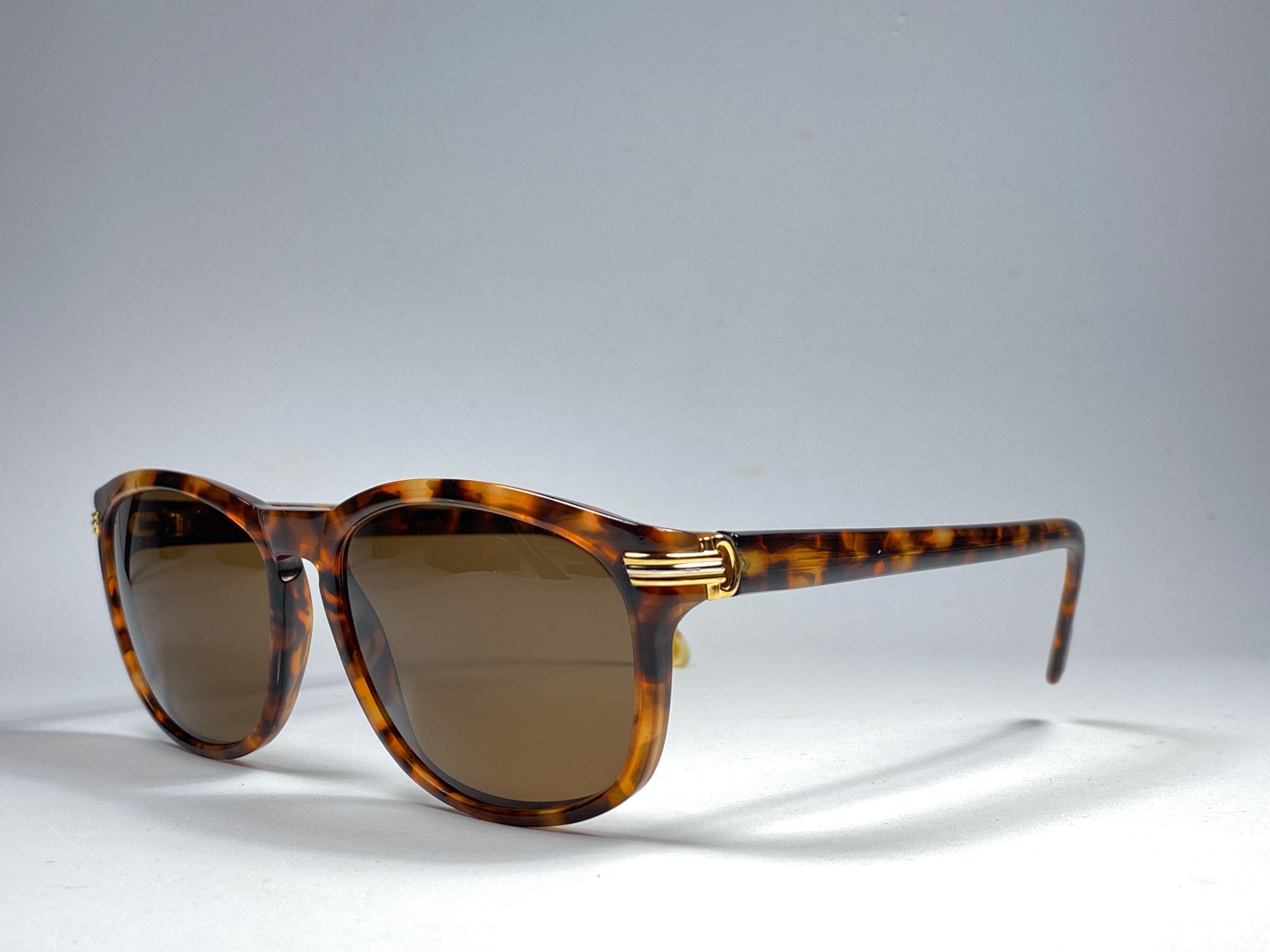 Black Vintage Cartier Panama 55 Tortoise 8k Gold Plated Accents 1990 Sunglasses France