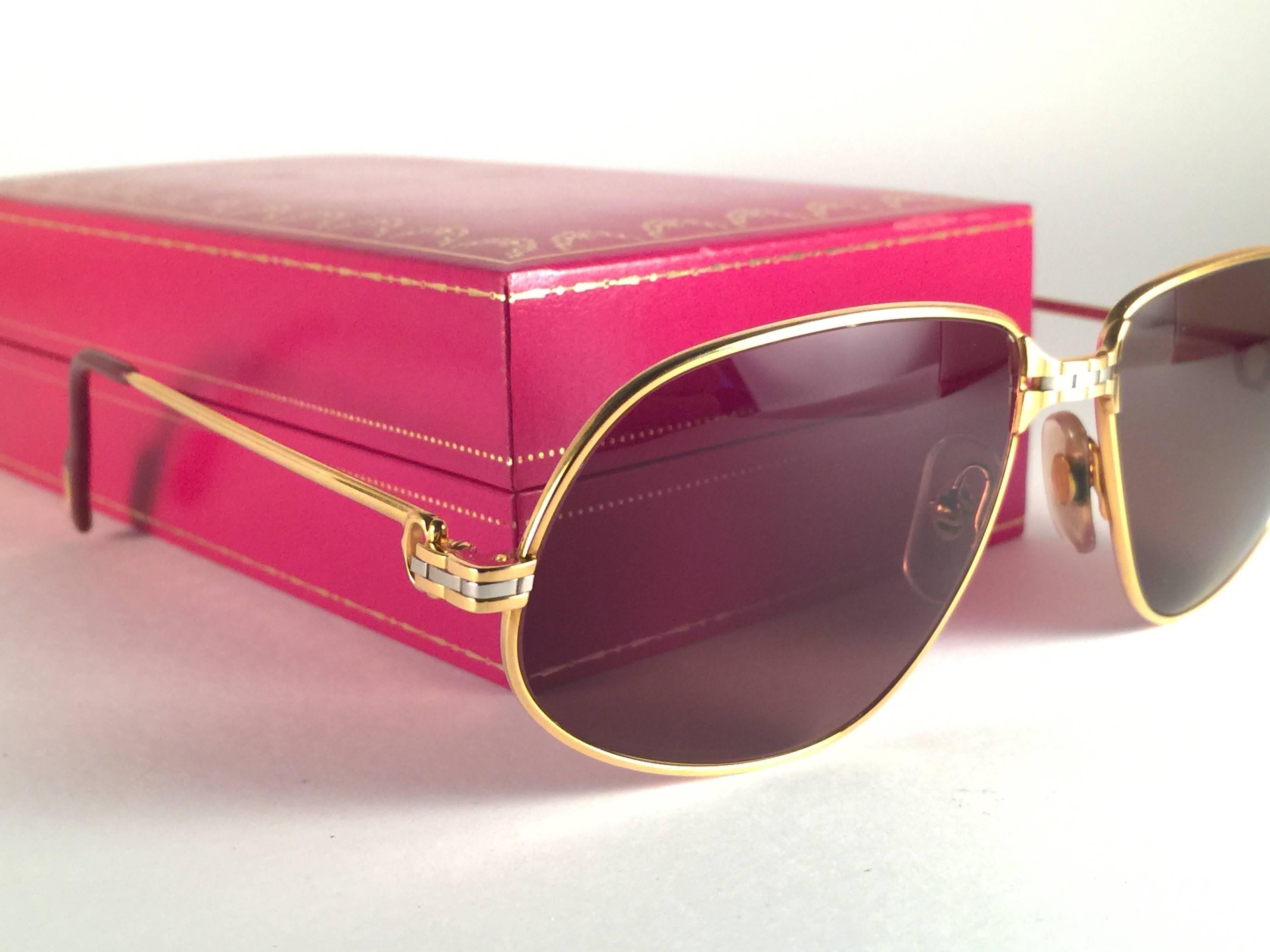 Vintage Cartier Panthere 59mm Medium Sunglasses France 18k Gold Heavy Plated For Sale 2