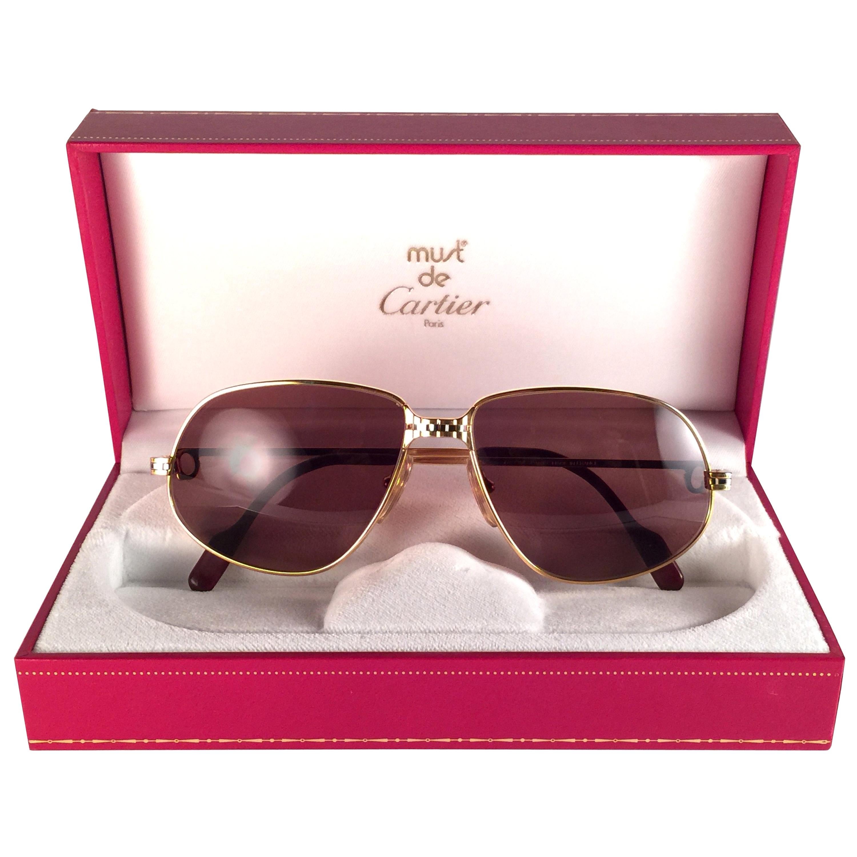 Vintage Cartier Panthere 59mm Medium Sunglasses France 18k Gold Heavy Plated For Sale