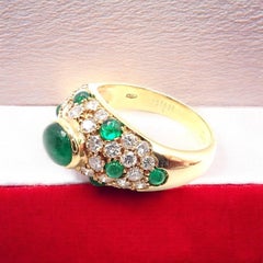 Vintage Cartier Panthere Cabochon Emerald Diamond Yellow Gold Ring