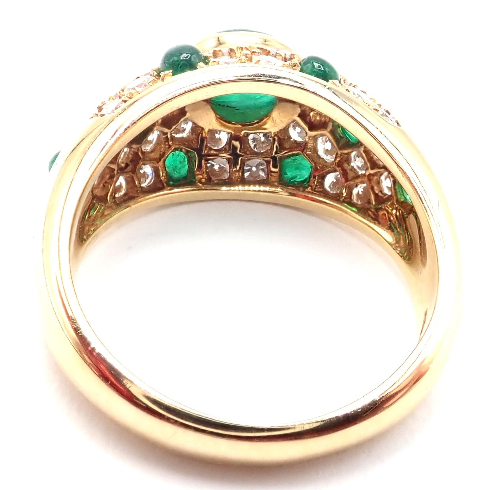 Gelbgoldring von Cartier, Panthere, Cabochon, Smaragd, Diamant im Angebot 2