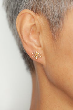 Vintage Cartier Paris 18K Gold Diamond Double C Logo Ohrstecker