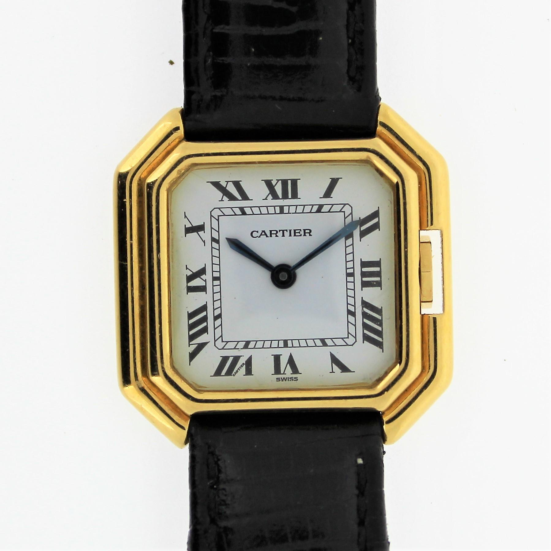 Introduction:
This Vintage Cartier Paris Centure Octagon Shape is the medium size, circa 1975-1980.  It is 18K yellow gold and measures 28 x 28 mm with a mechanical manual wind 17-jewel movement.  It has the original black lizard strap with 18K