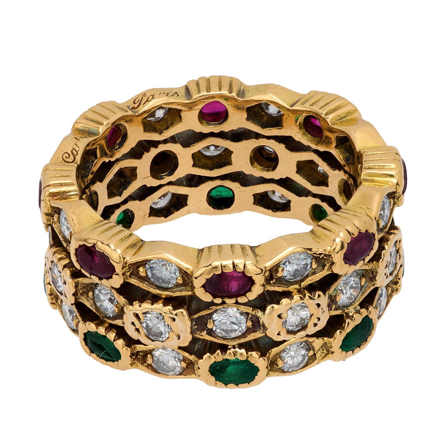 Moderno Anello vintage Cartier Paris con diamante, rubino e smeraldo in oro giallo 18 ct. in vendita