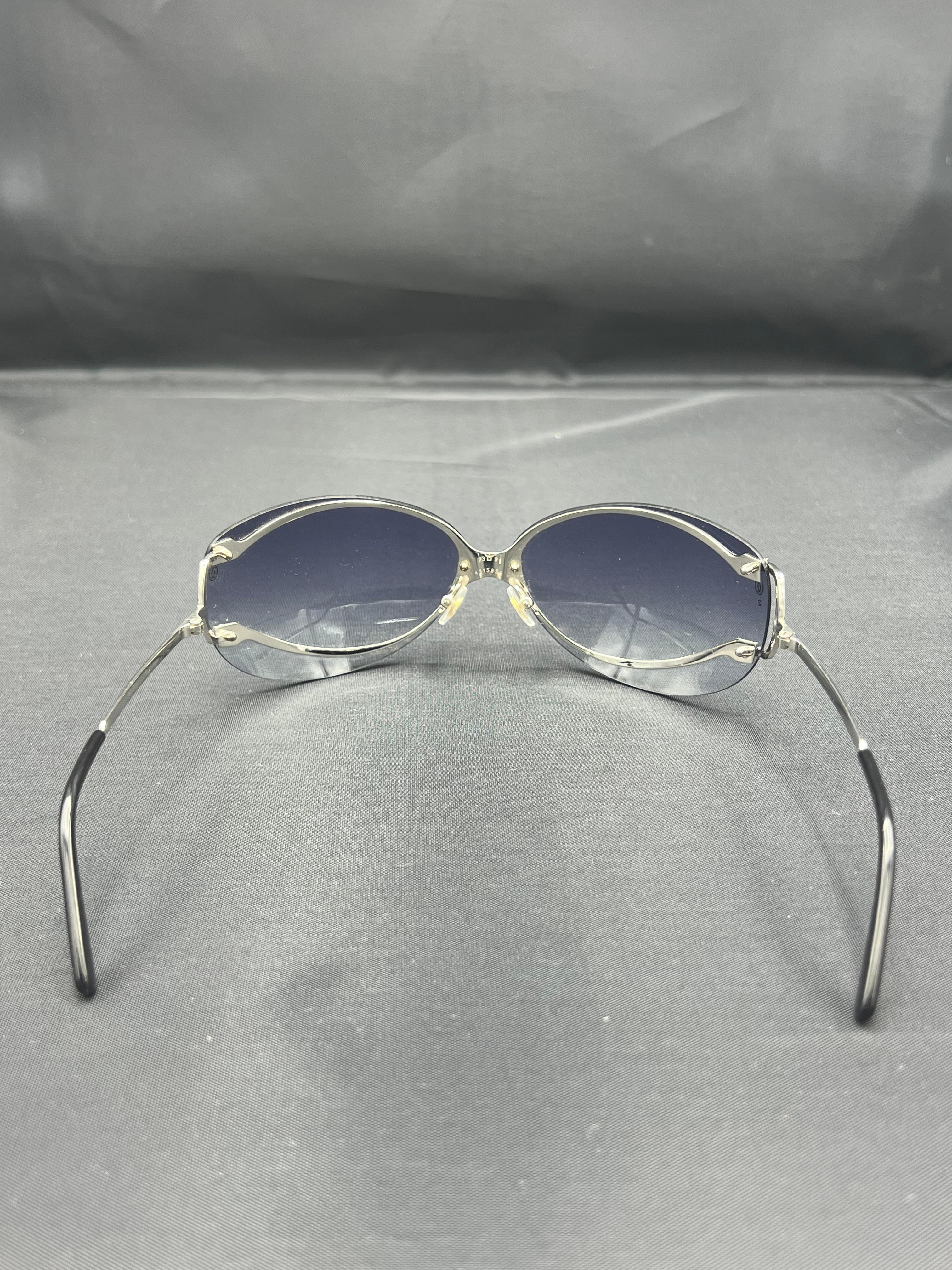 Vintage Cartier Paris Oval Sunglasses w/ Case  In Excellent Condition For Sale In Beverly Hills, CA