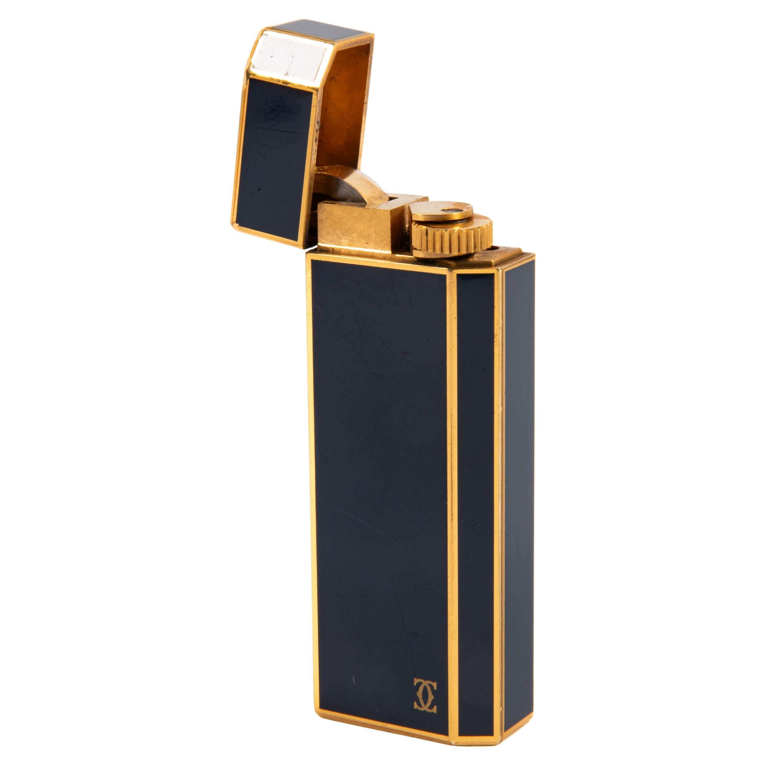 Vintage CARTIER Briquet Pentagone Bleu Laqué 1970