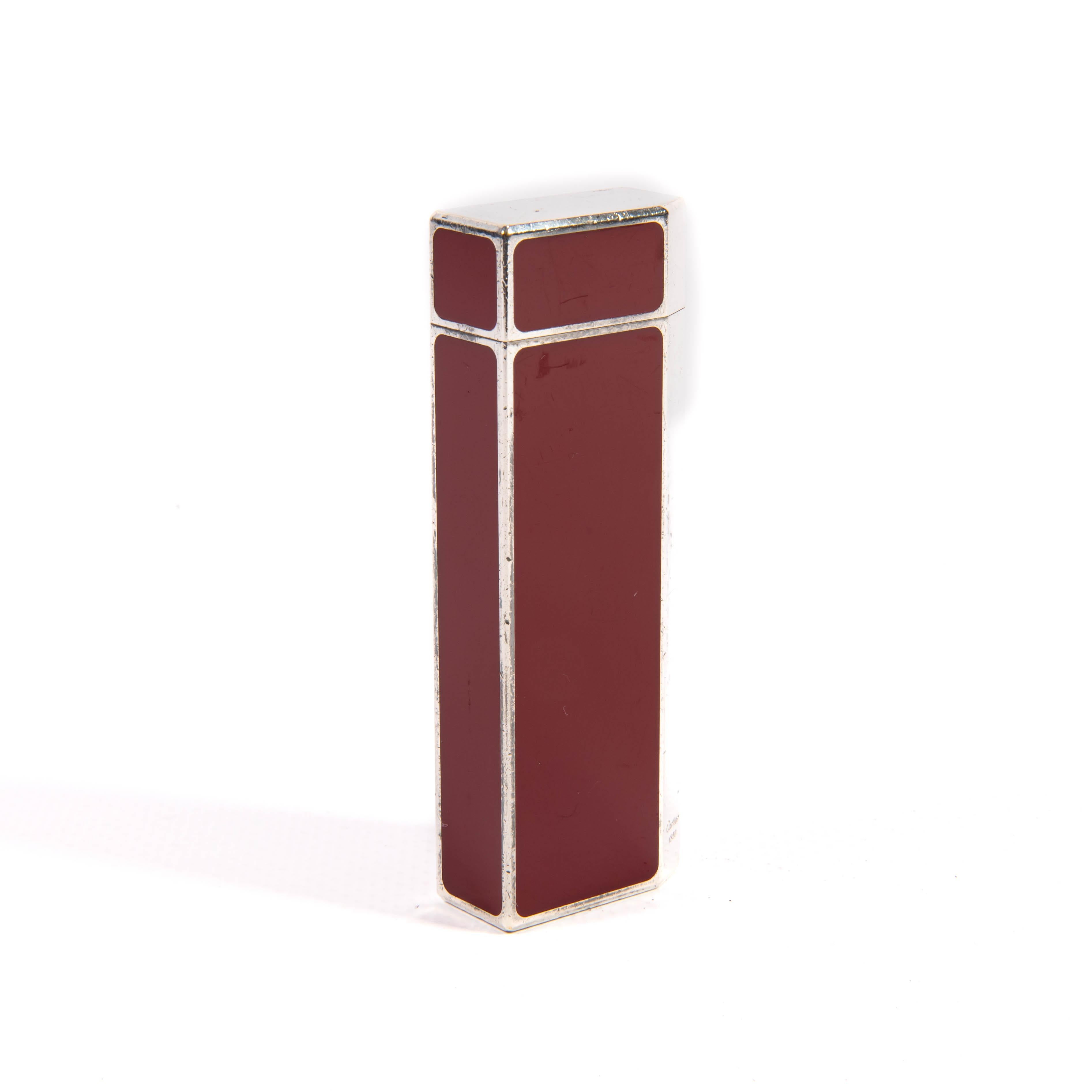 Vintage CARTIER Briquet Pentagone Rouge Laqué 1970 en vente 1