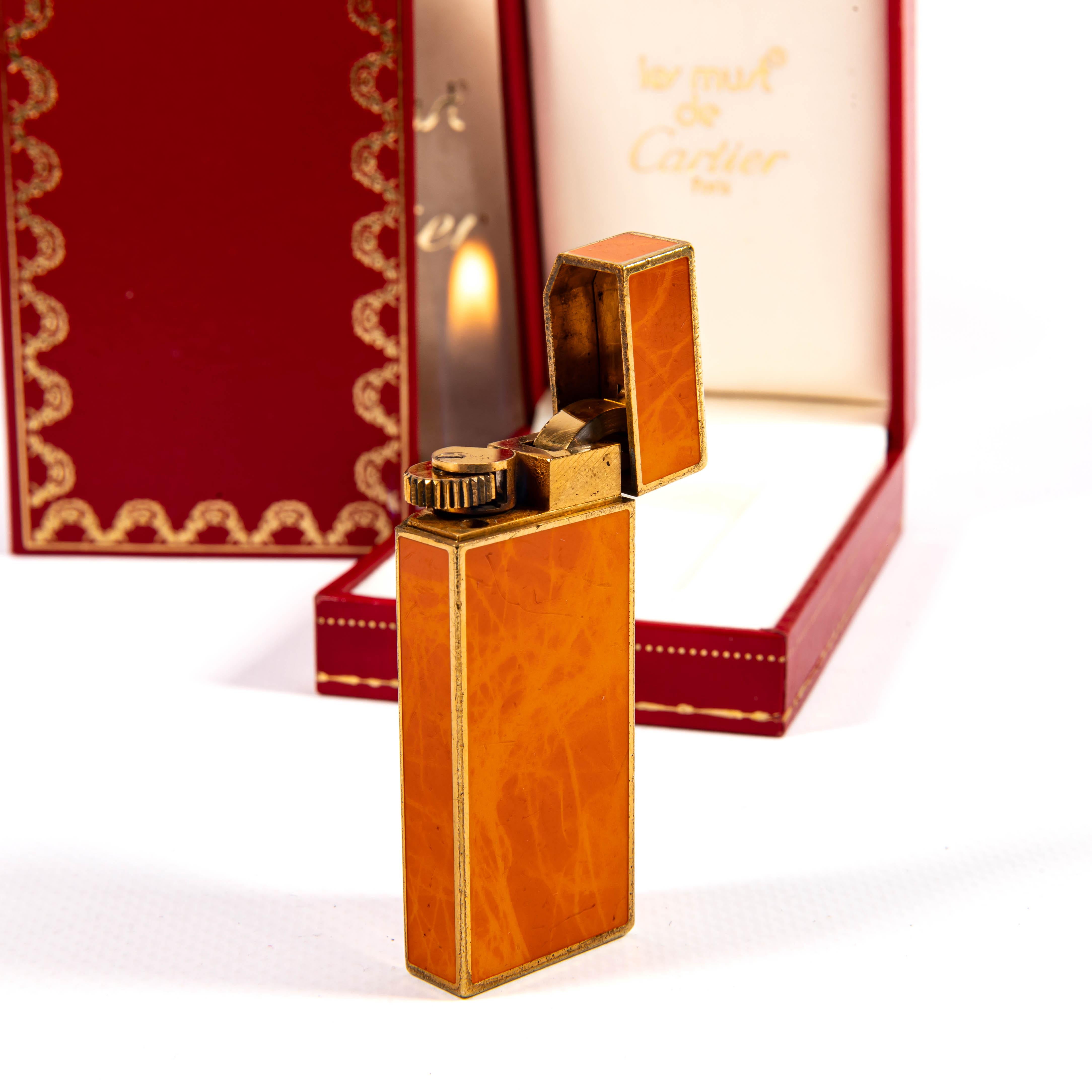 Vintage CARTIER Pentagone Mini Briquet Orange Marbre Laqué dans Boîte 1980 en vente 4